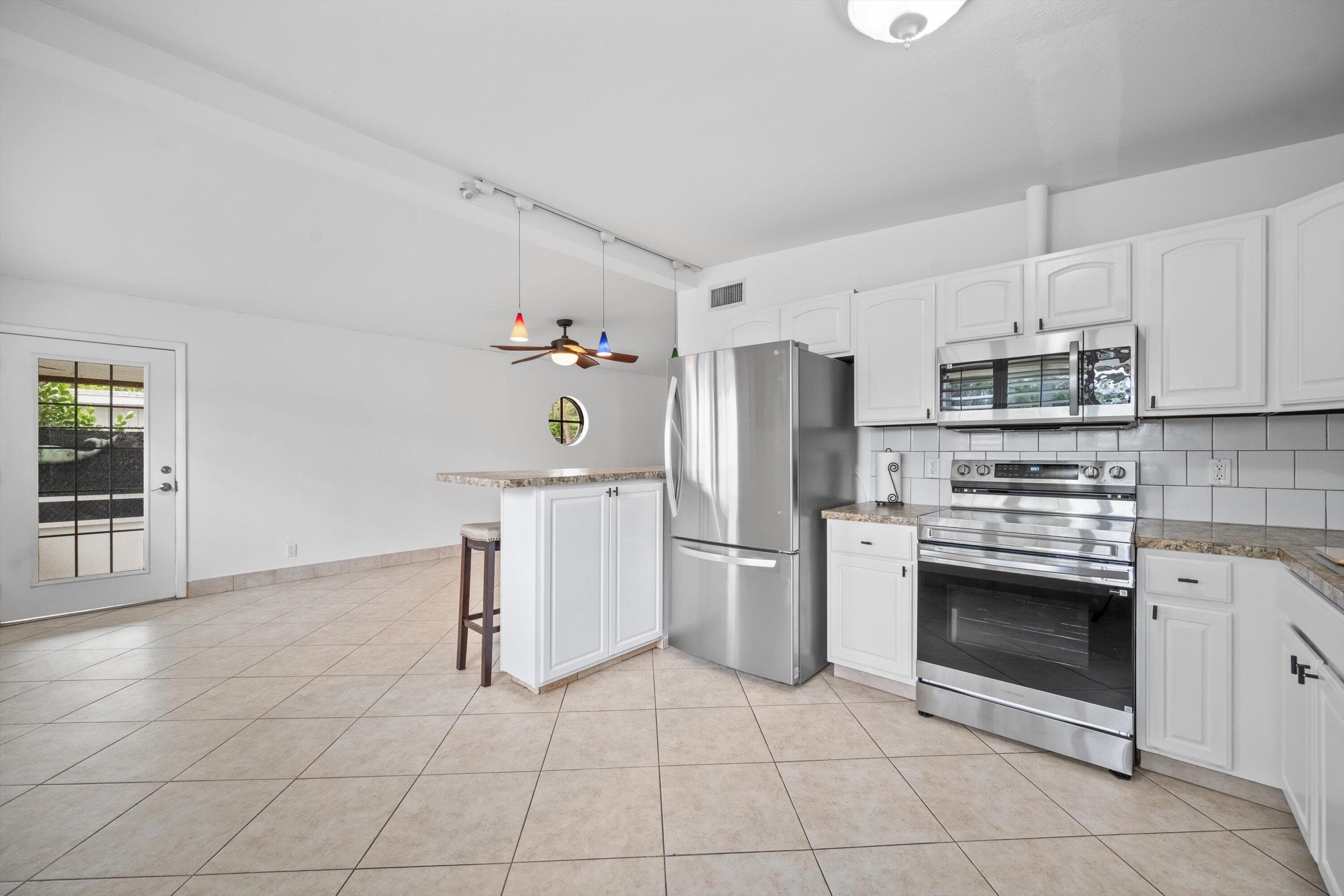 2179 Pepper Road, West Palm Beach, FL 33415 — photo 5 of 28