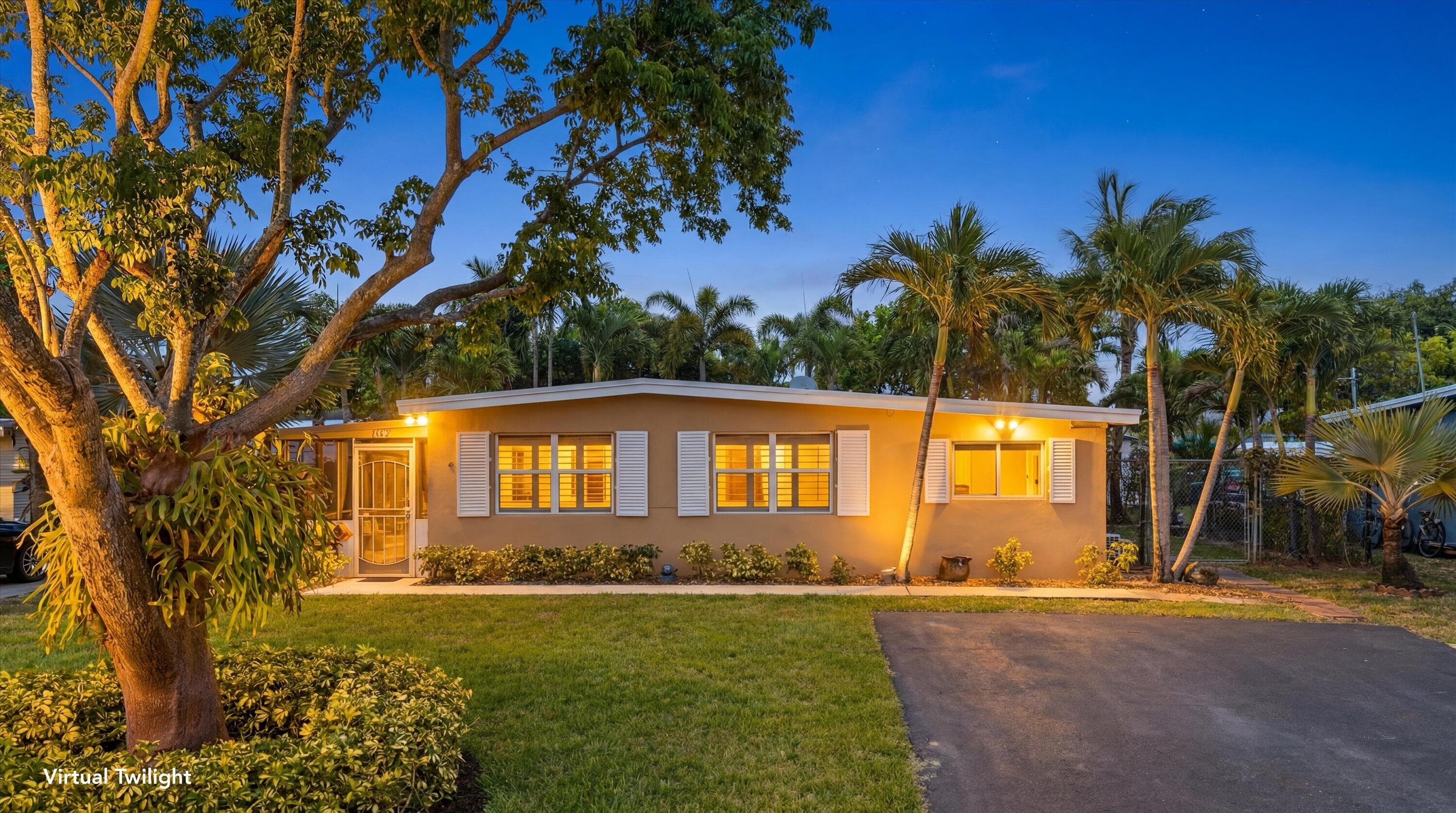 2179 Pepper Road, West Palm Beach, FL 33415 — photo 1 of 28