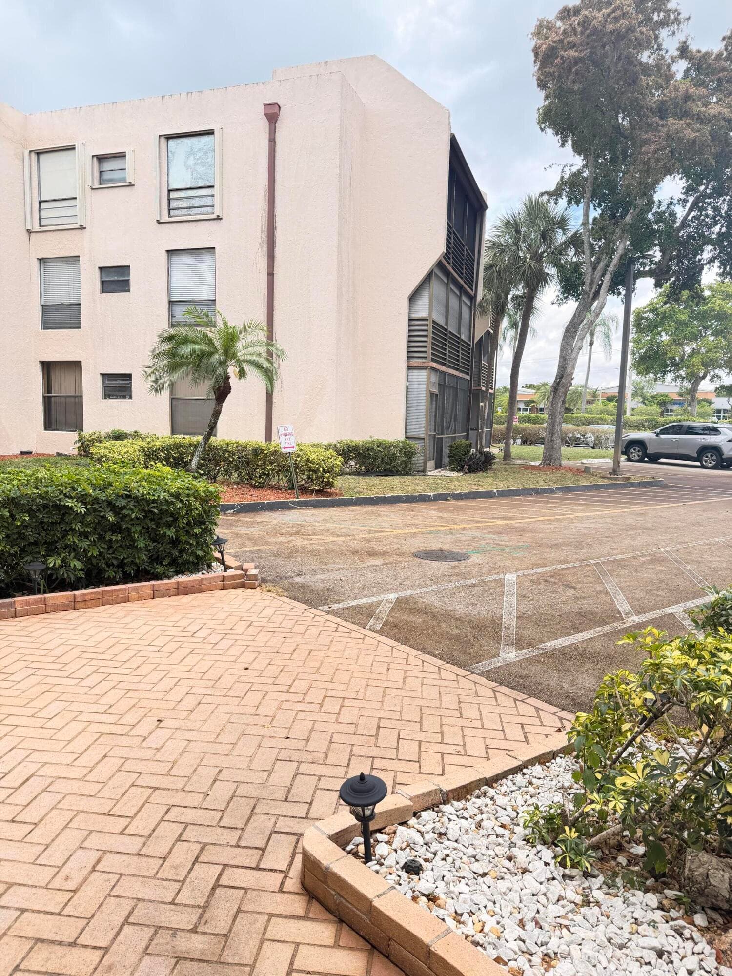 6451 N University Drive Apt 212, Tamarac, FL 33321 — photo 14 of 15