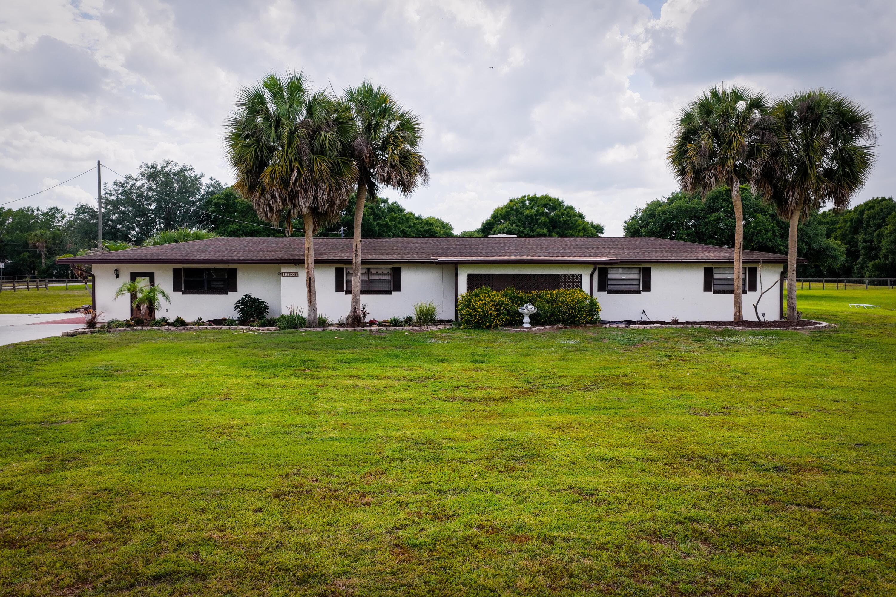 11405 NW 2nd Terrace, Okeechobee, FL 34972 — photo 4 of 29