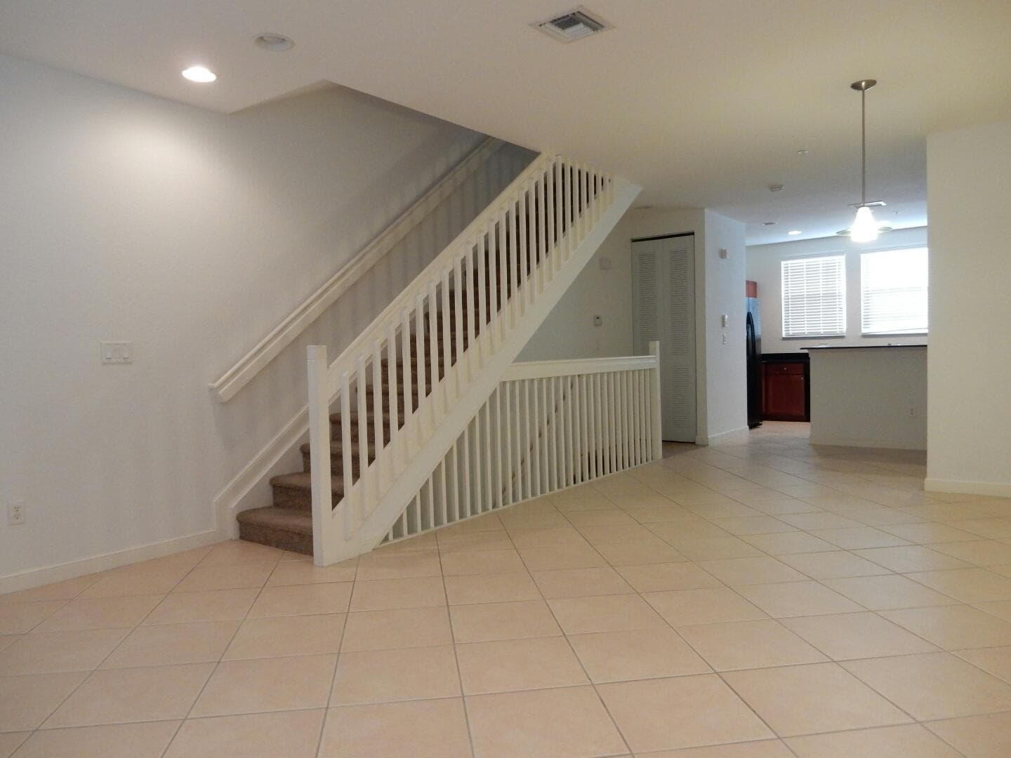 660 Amador Lane 7, West Palm Beach, FL 33401 — photo 8 of 25