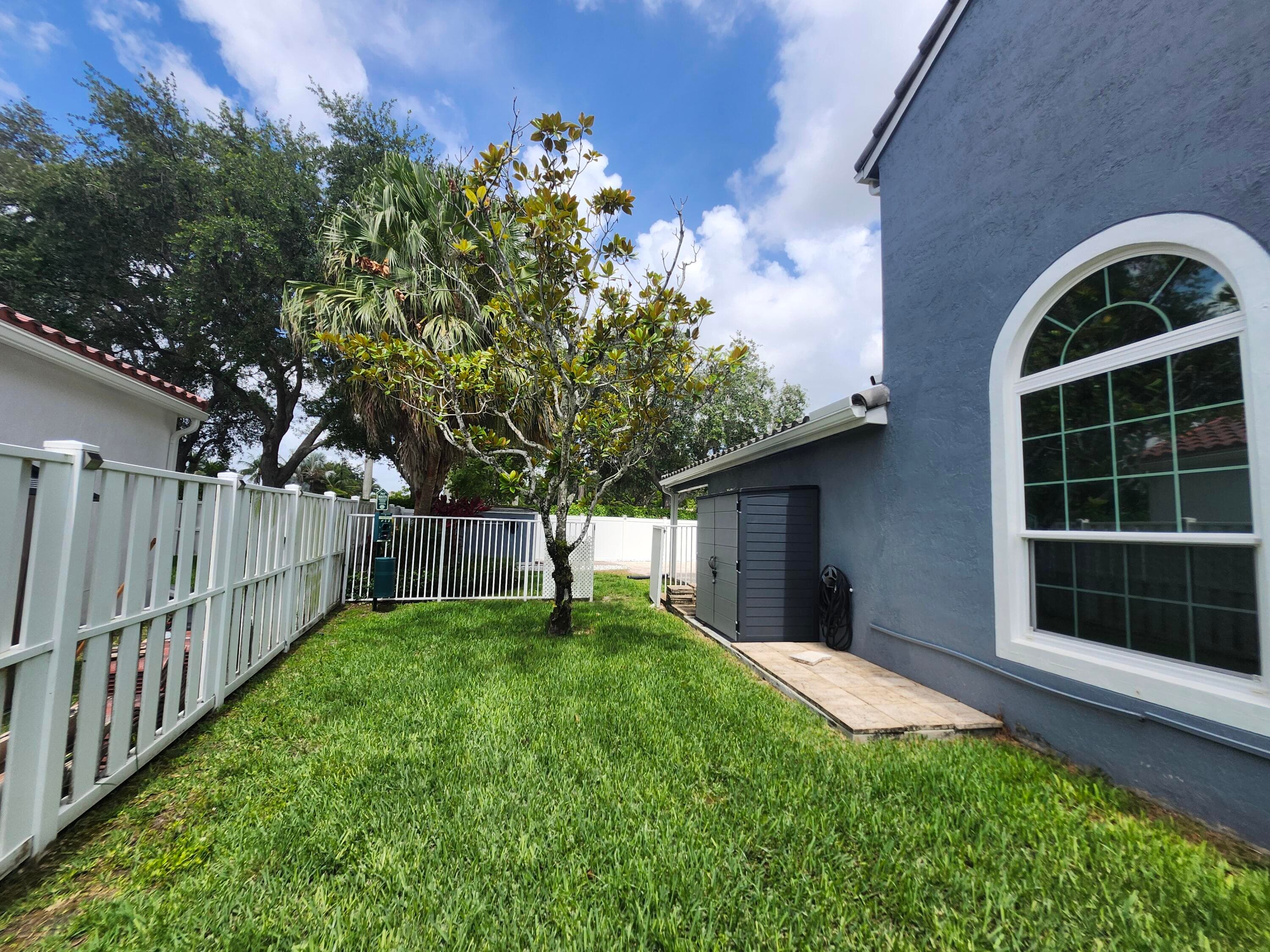 1582 NW 135th Avenue, Pembroke Pines, FL 33028 — photo 9 of 46