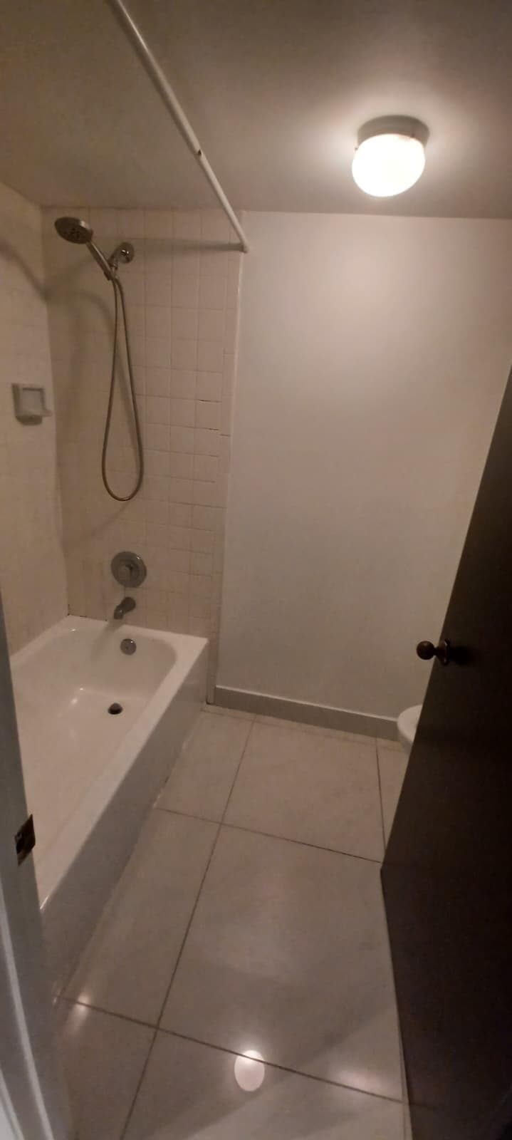 19111 Glenmoor Drive, West Palm Beach, FL 33409 — photo 7 of 29