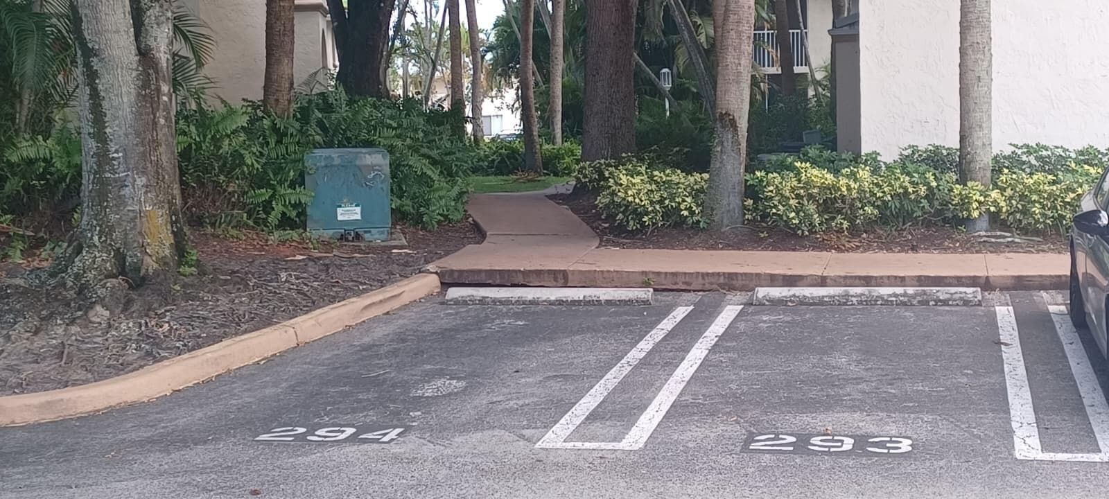 19111 Glenmoor Drive, West Palm Beach, FL 33409 — photo 15 of 29