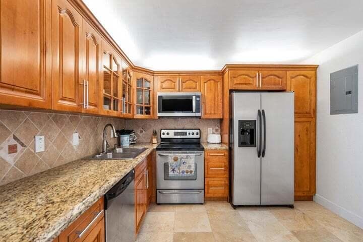 3546 S Ocean Boulevard 923, South Palm Beach, FL 33480 — photo 8 of 43