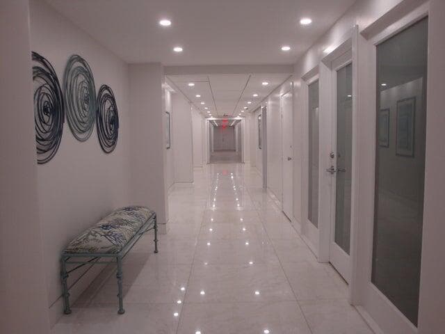 3546 S Ocean Boulevard 923, South Palm Beach, FL 33480 — photo 27 of 43