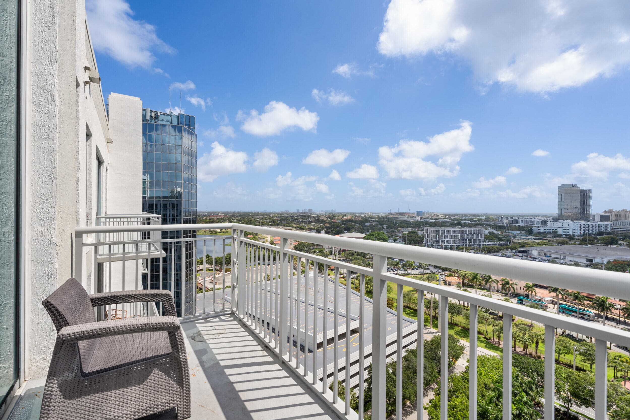 300 S Australian Avenue 1603, West Palm Beach, FL 33401 — photo 14 of 39
