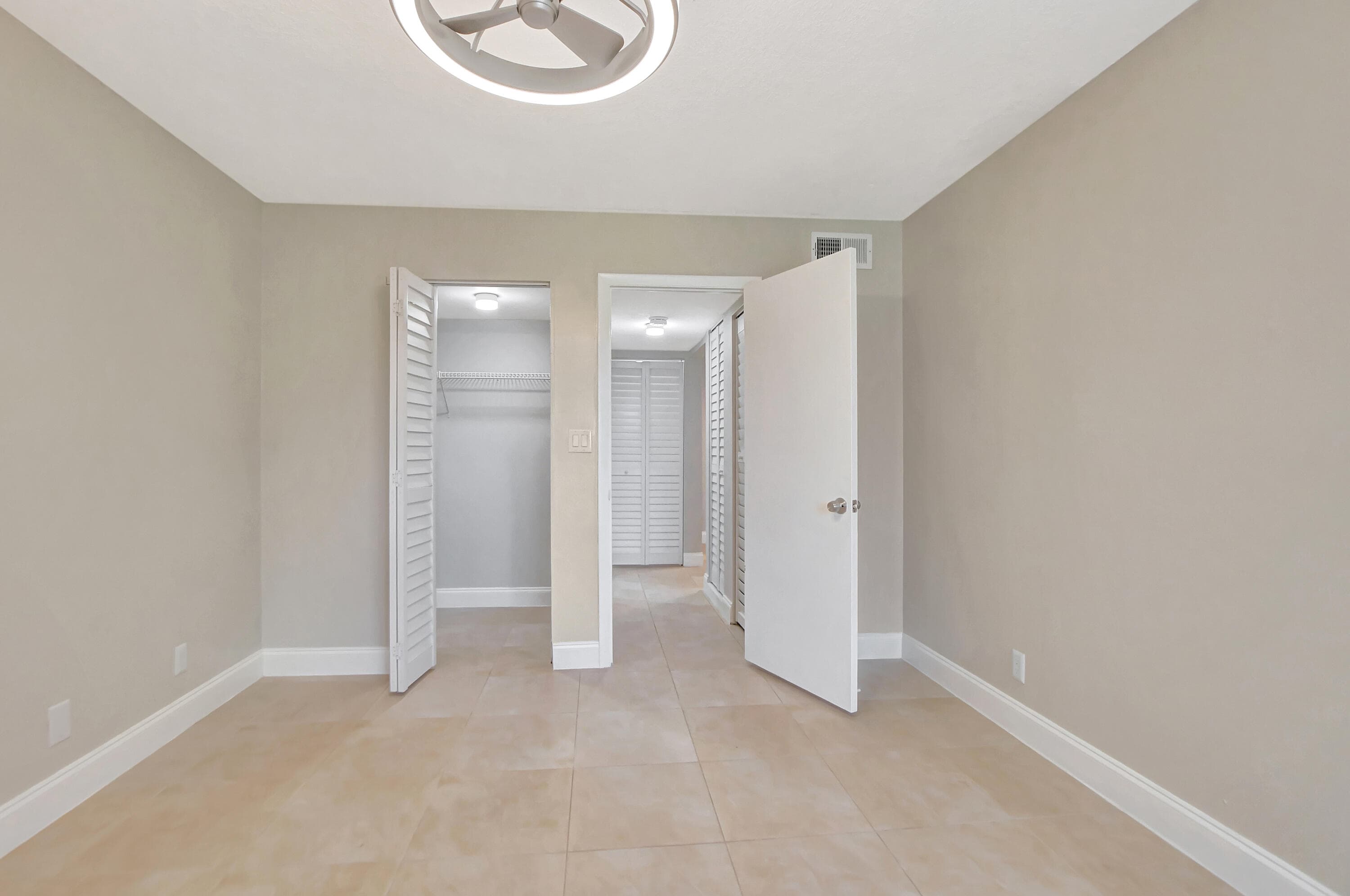 450 NW 20th Street 2020, Boca Raton, FL 33431 — photo 16 of 29