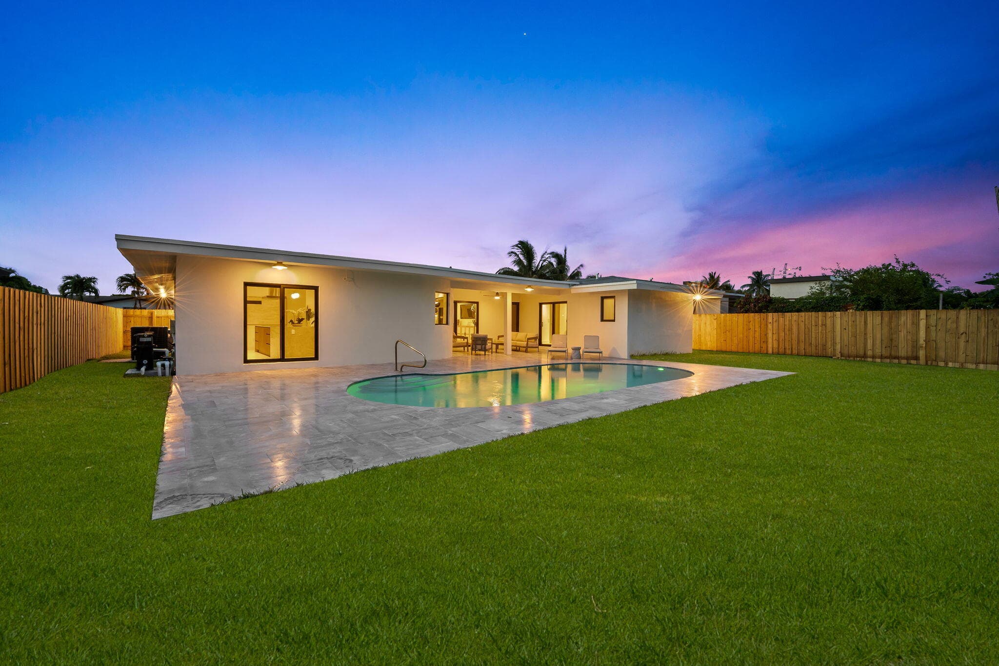 2370 NE 195th Street, Miami, FL 33180 — photo 24 of 30