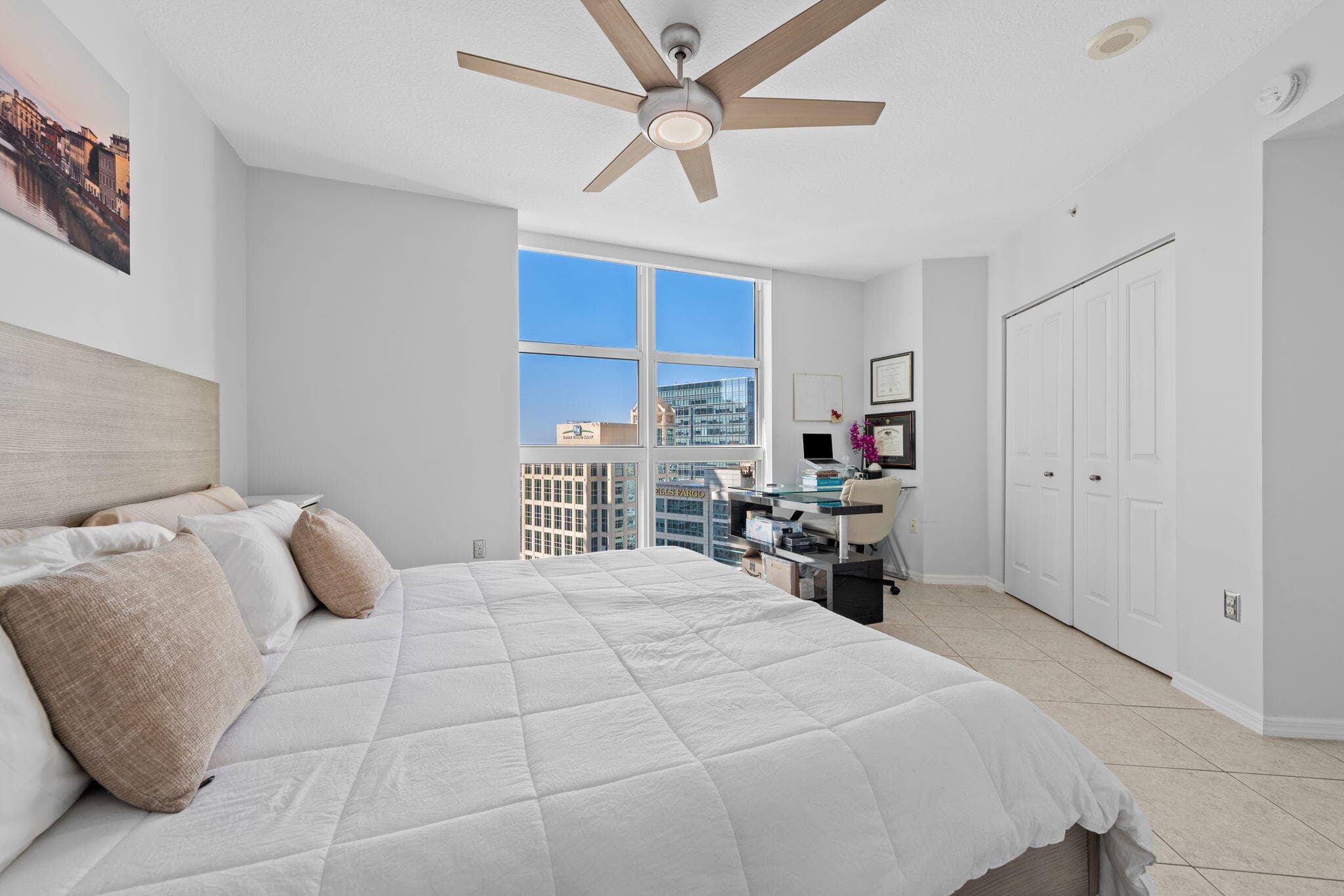347 N New River Drive E 2707, Fort Lauderdale, FL 33301 — photo 16 of 47