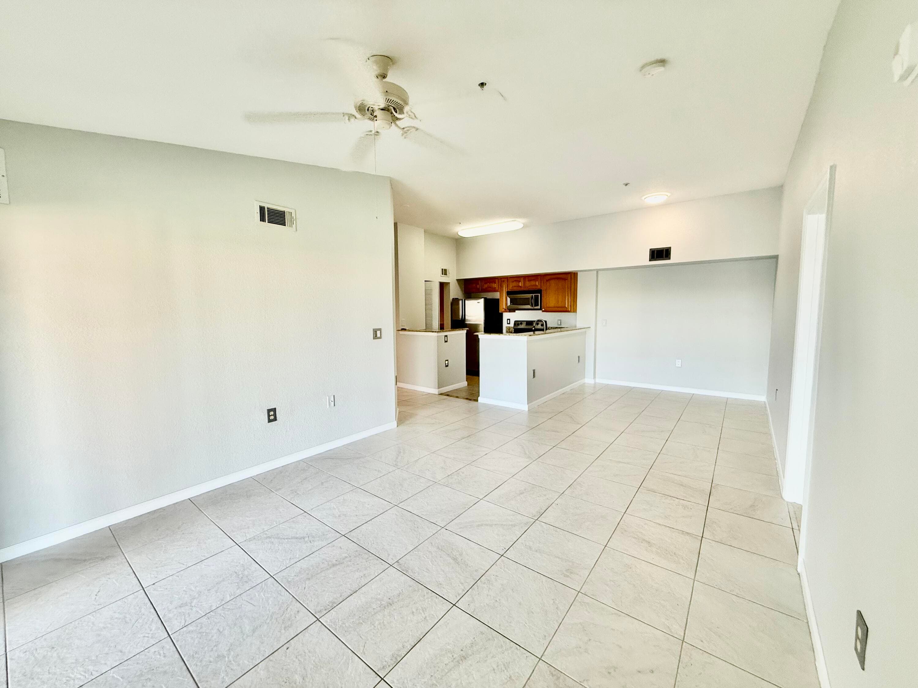 271 SW Palm Drive 304, Port St. Lucie, FL 34986 — photo 11 of 22