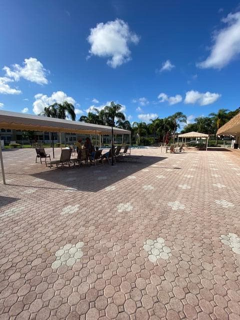24 Abbey Lane 107, Delray Beach, FL 33446 — photo 31 of 33