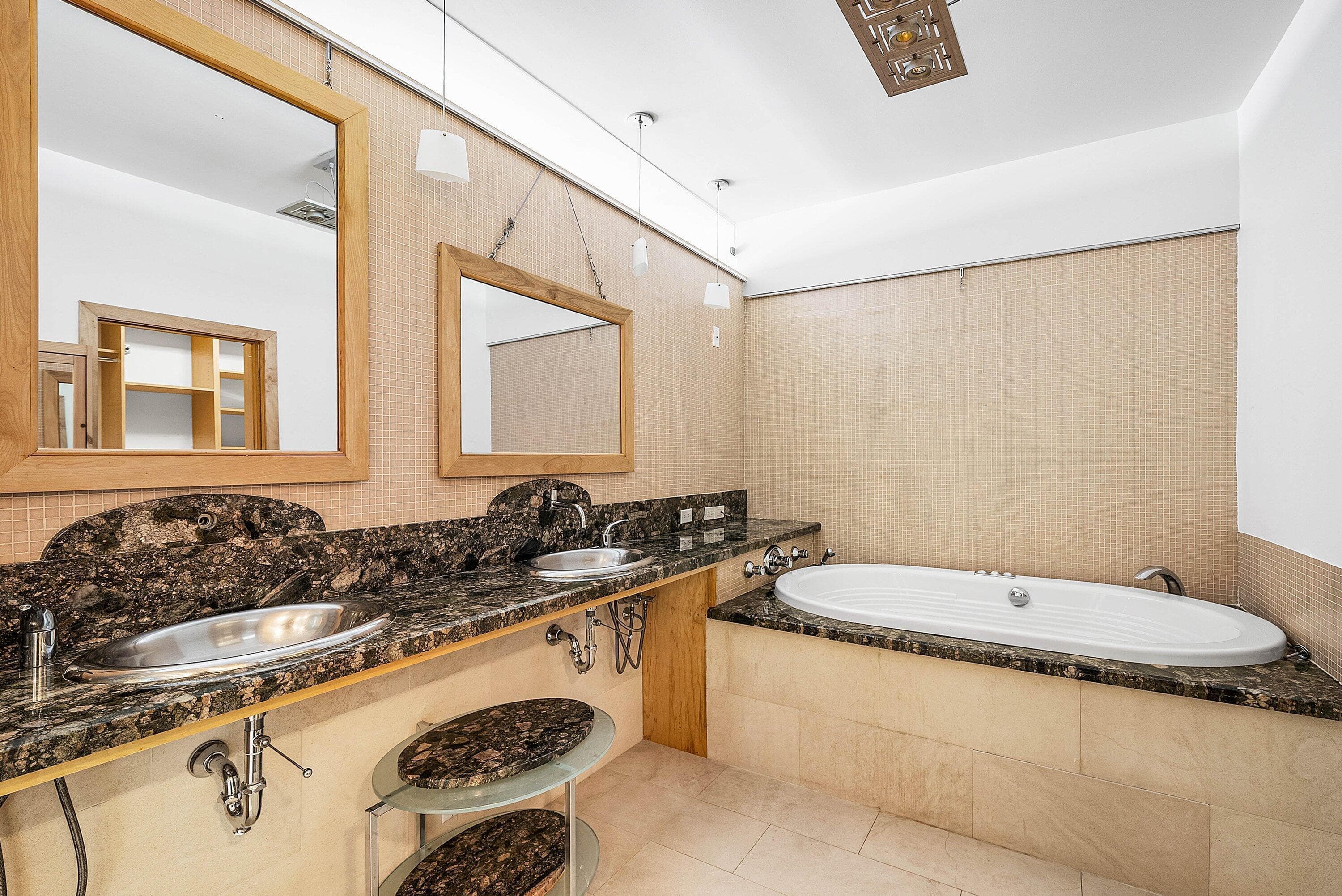 3500 Mystic Pointe Drive, Aventura, FL 33180 — photo 25 of 58
