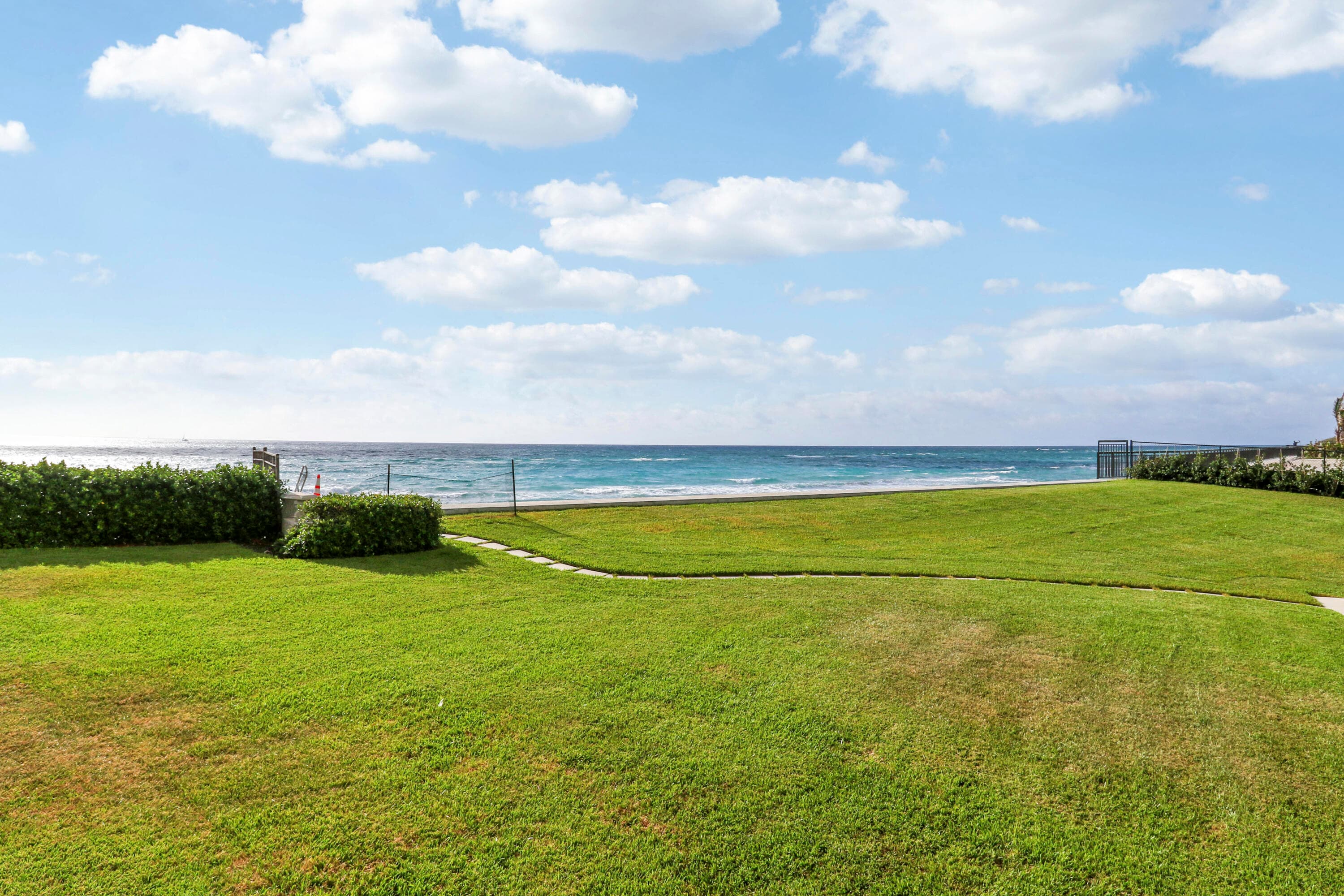 5400 N Ocean Drive 1b, Riviera Beach, FL 33404 — photo 22 of 33