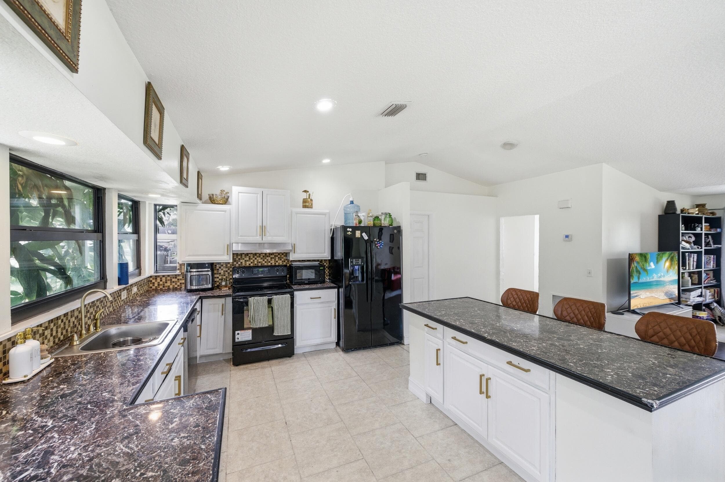 11823 N 67th Pl Place N, The Acreage, FL 33412 — photo 10 of 29