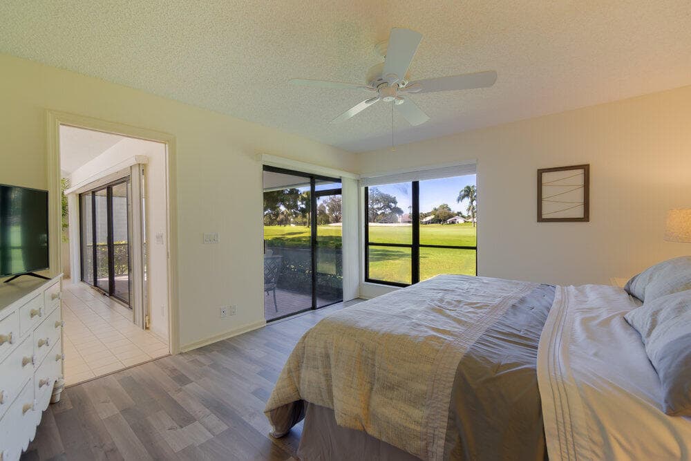 6672 S Pine Court, Palm Beach Gardens, FL 33418 — photo 10 of 31