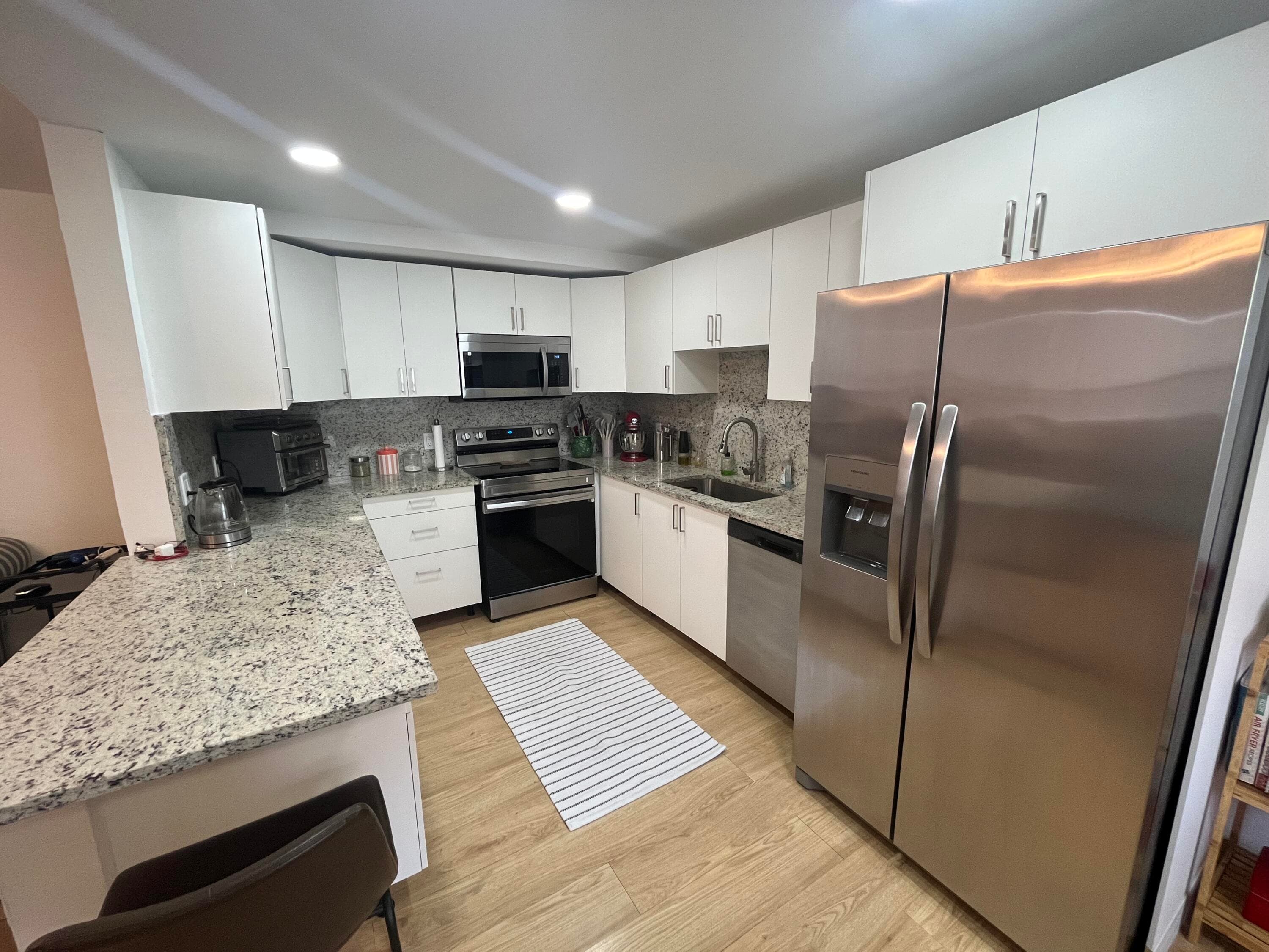 23 Saxony A, Delray Beach, FL 33446 — photo 1 of 27