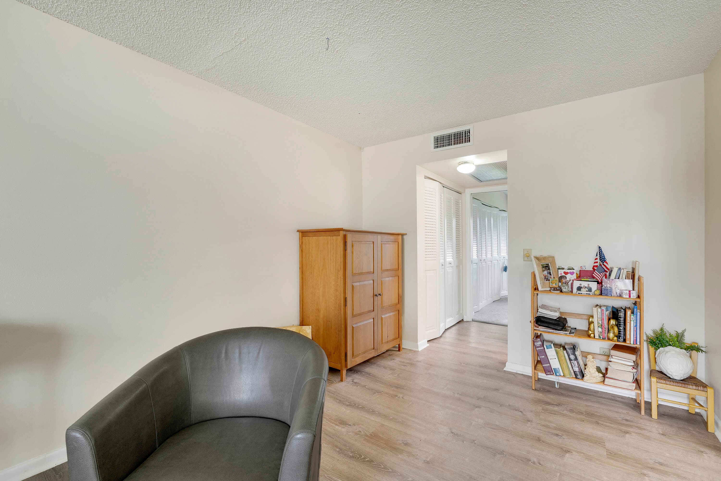 16 Mansfield A, Boca Raton, FL 33434 — photo 5 of 15