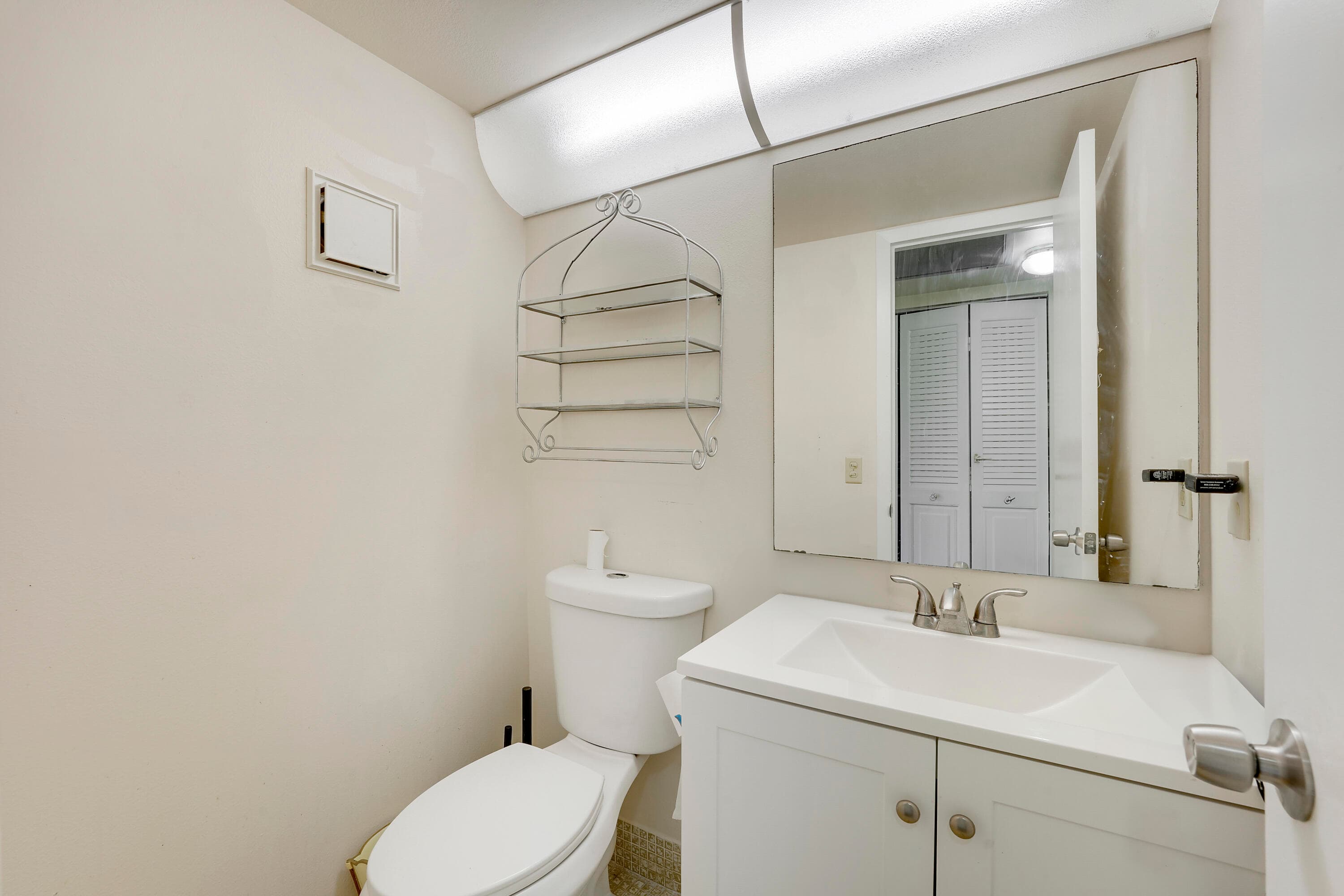 16 Mansfield A, Boca Raton, FL 33434 — photo 9 of 15