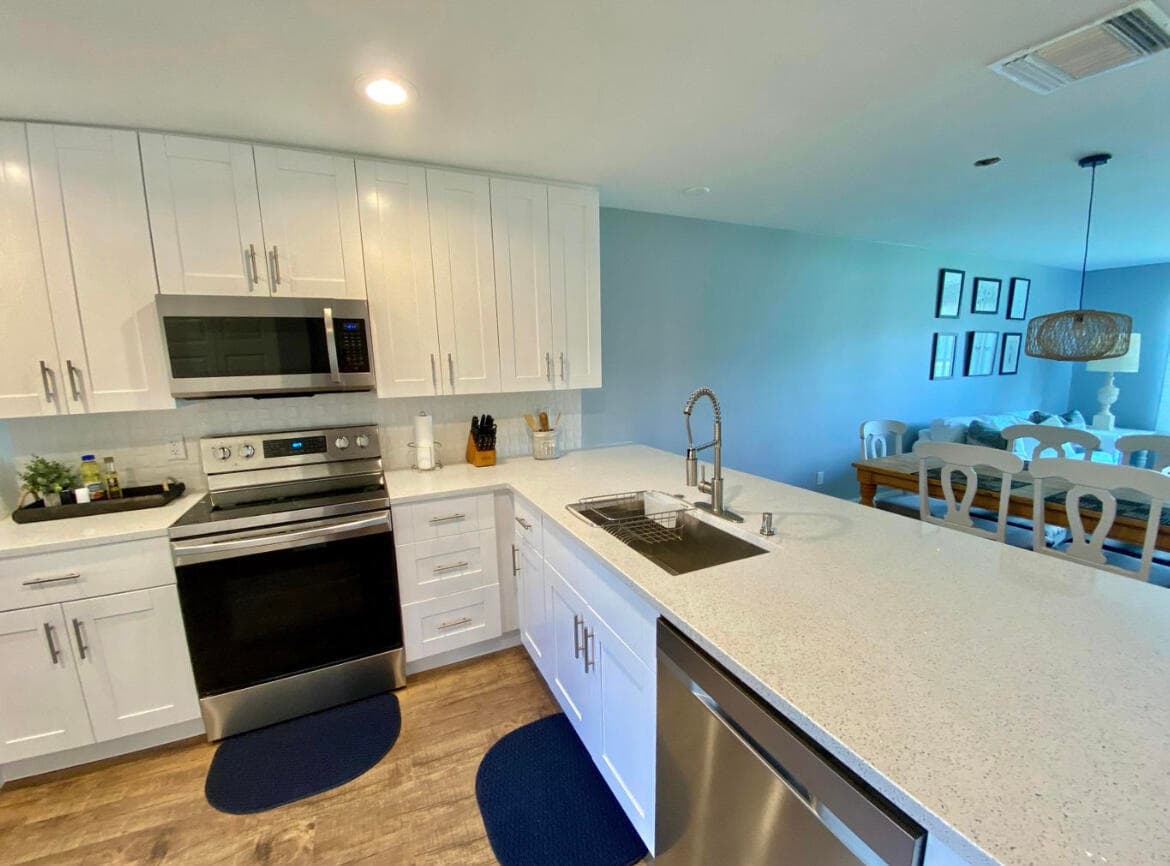 13055 Albright Court 17, Wellington, FL 33414 — photo 2 of 30