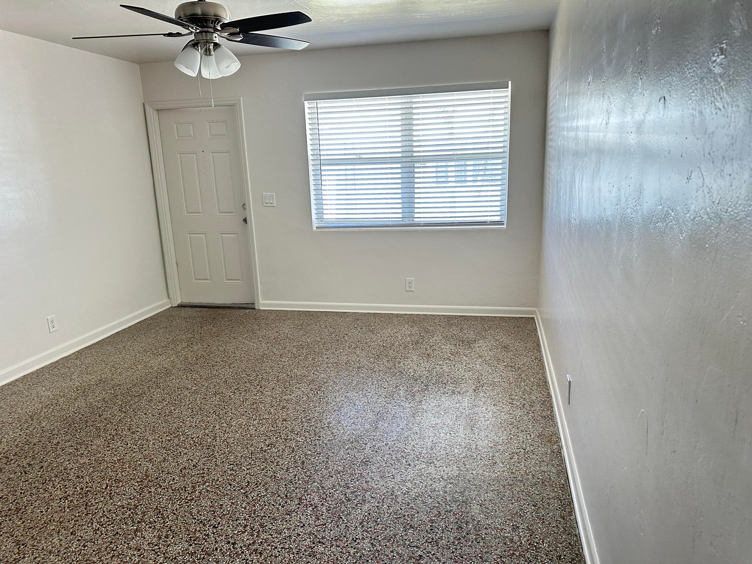 527 Puritan Road 2, West Palm Beach, FL 33405 — photo 7 of 13