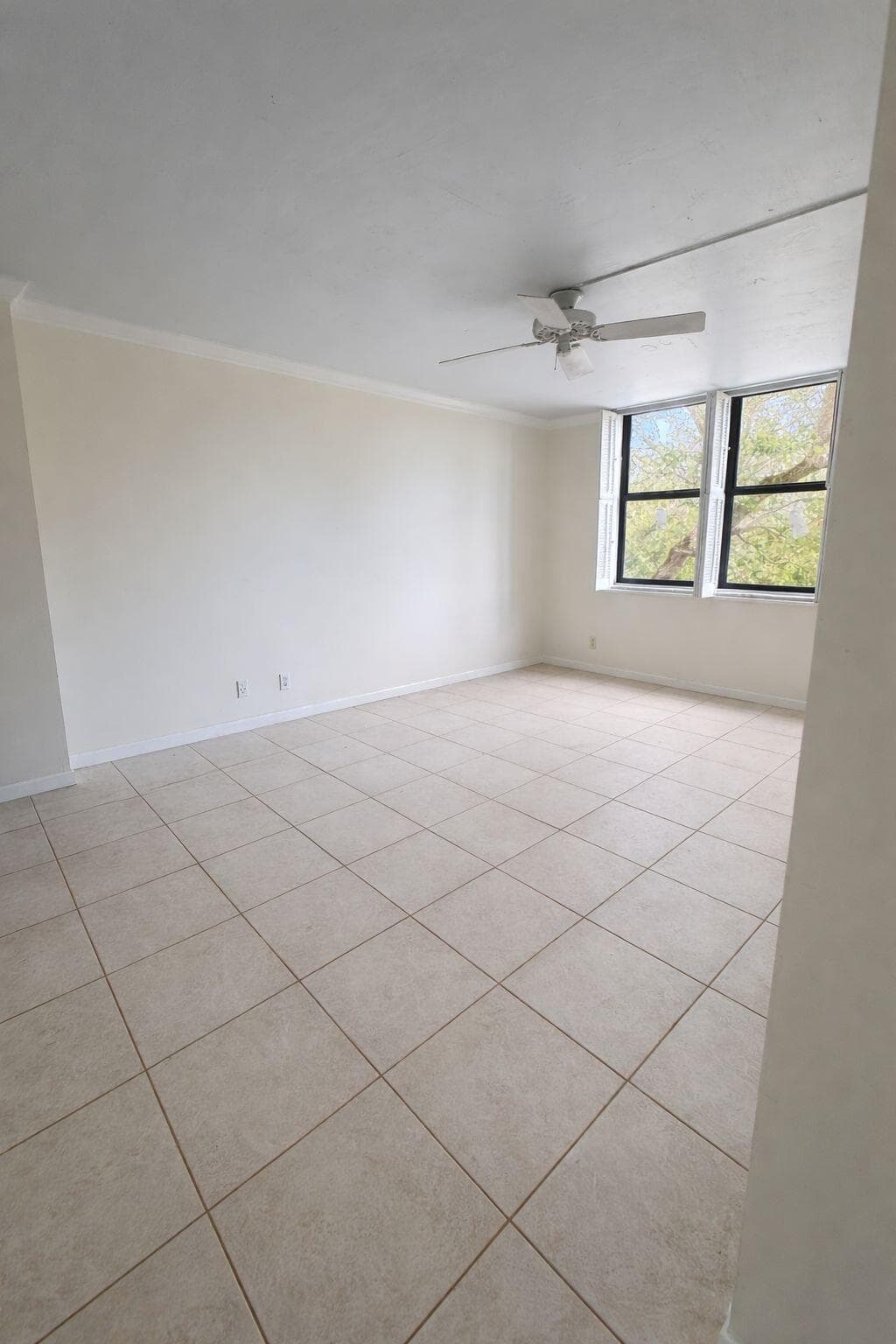3800 N Hills Drive 315, Hollywood, FL 33021 — photo 11 of 17