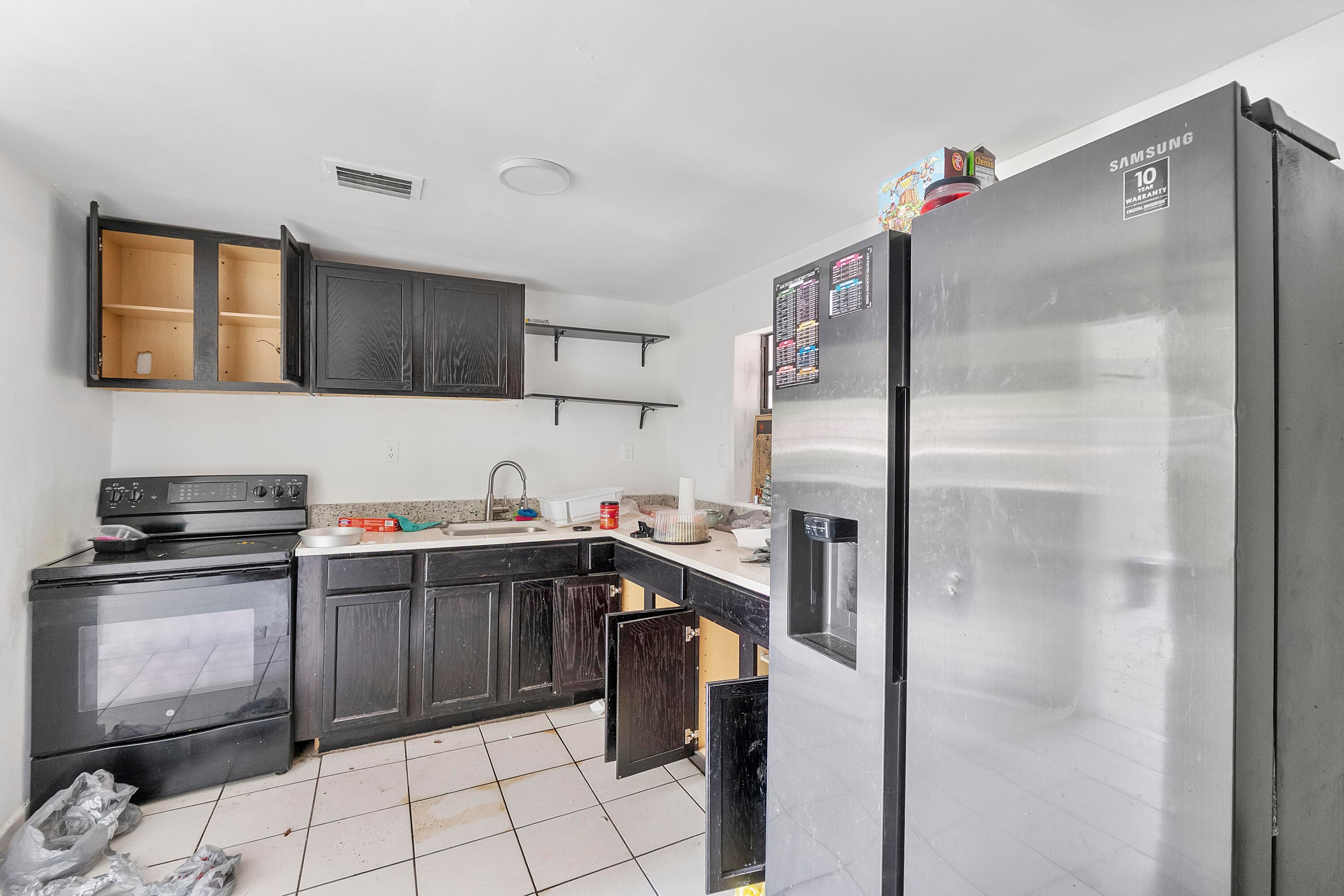 2476 NW 15th Street, Miami, FL 33125 — photo 6 of 14