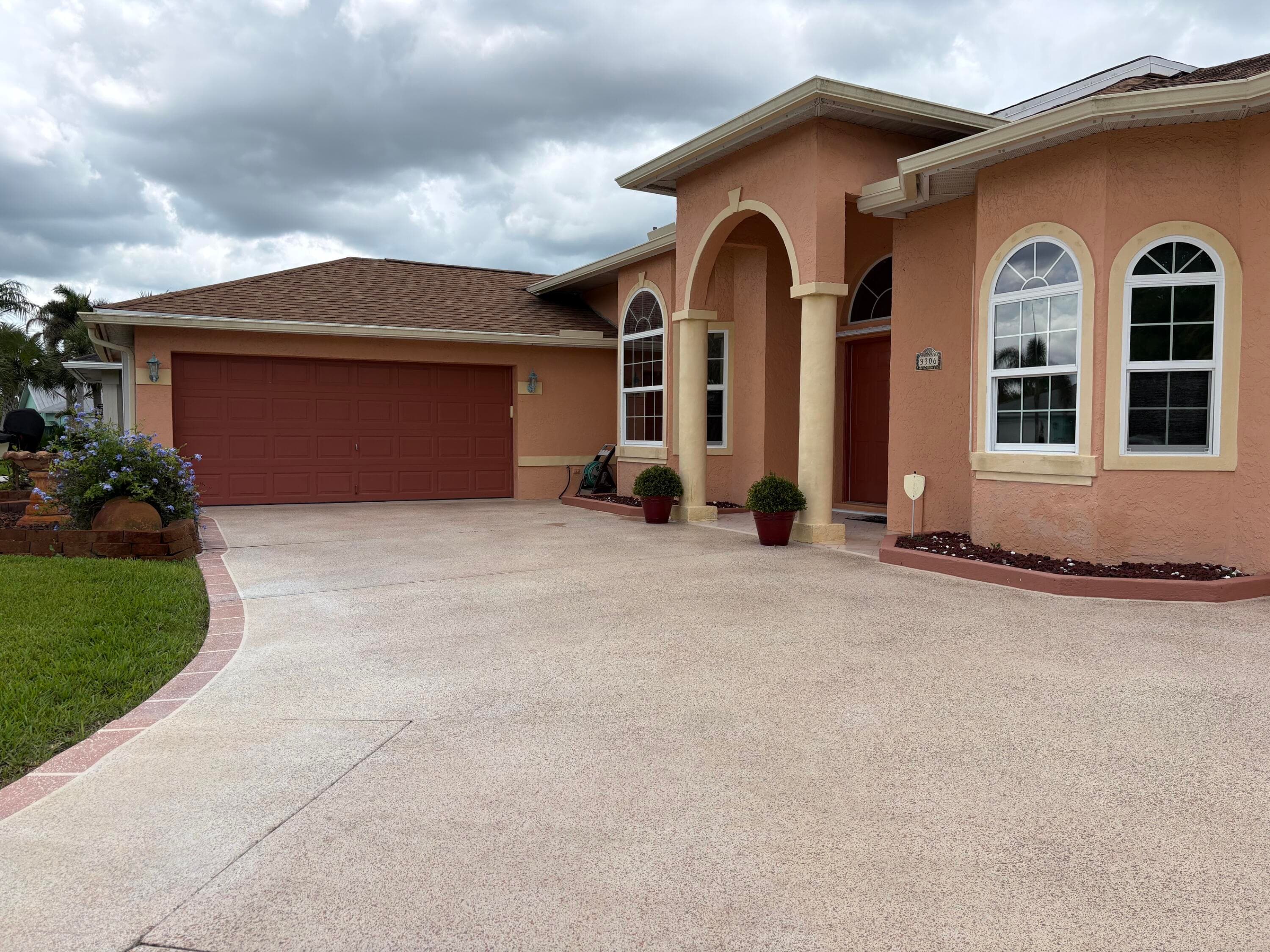 3306 SE Ford Lane SE, Port St. Lucie, FL 34984 — photo 3 of 36