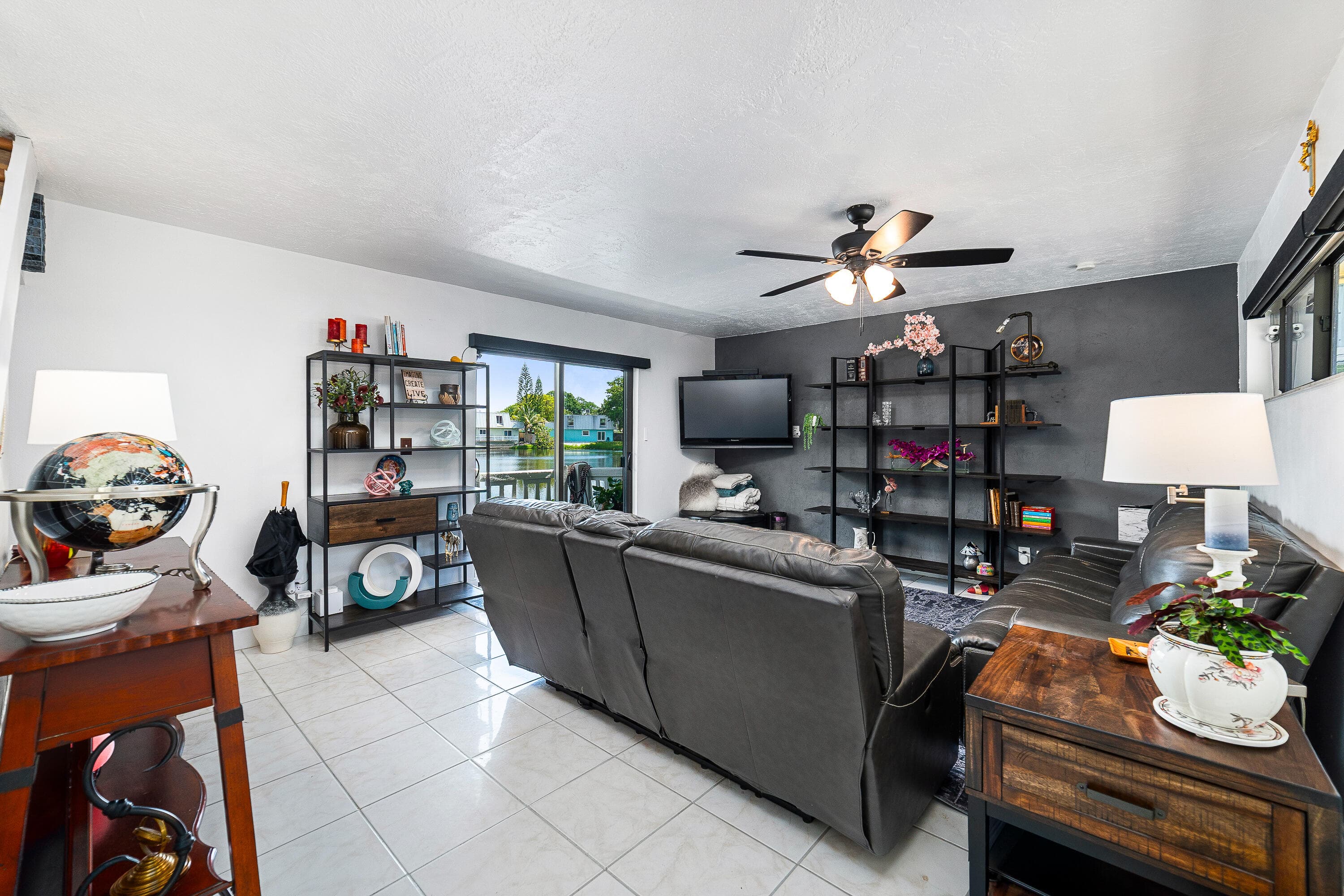 1351 NE 40th Place, Oakland Park, FL 33334 — photo 2 of 45