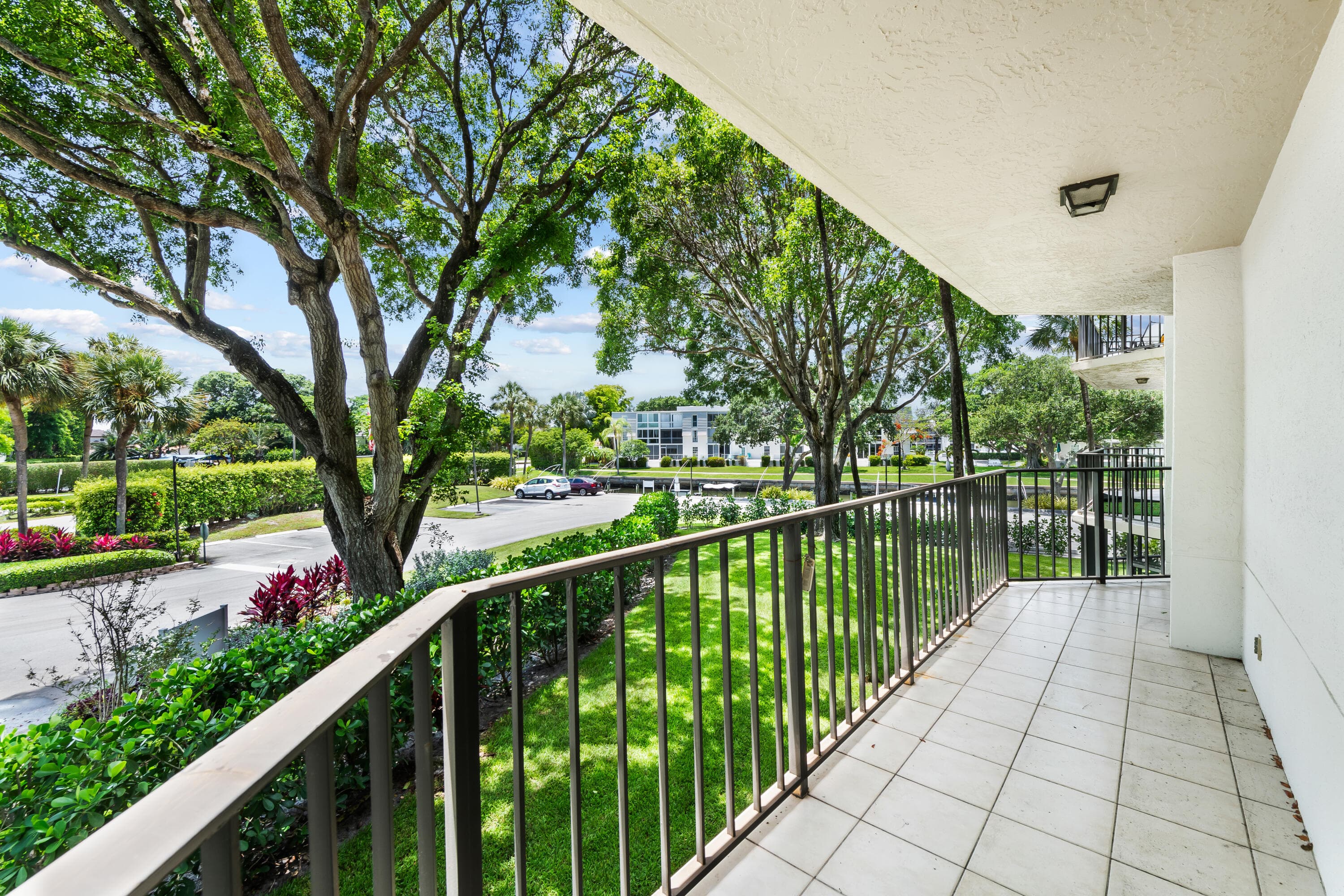 799 Jeffery Street 201, Boca Raton, FL 33487 — photo 10 of 36