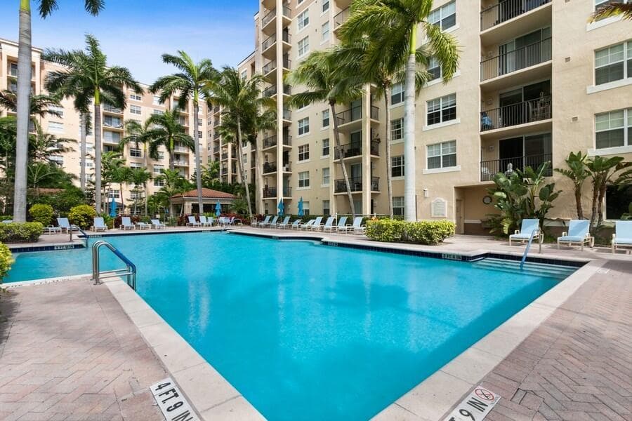 1801 N Flagler Drive 835, West Palm Beach, FL 33407 — photo 5 of 34