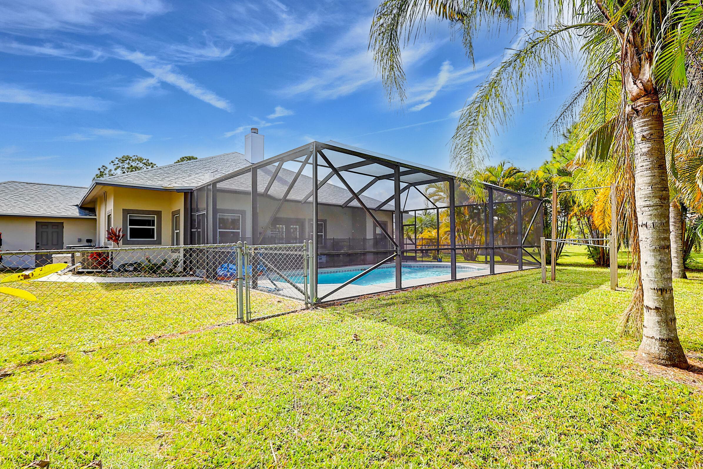 256 SW Ridgecrest Drive, Port St. Lucie, FL 34953 — photo 7 of 42