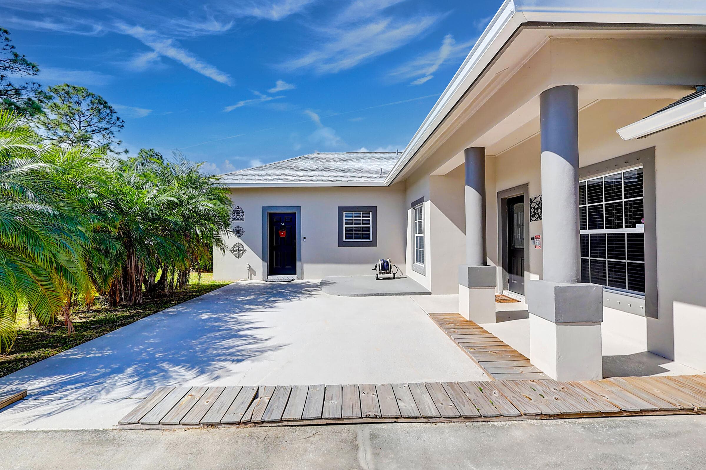 256 SW Ridgecrest Drive, Port St. Lucie, FL 34953 — photo 3 of 42