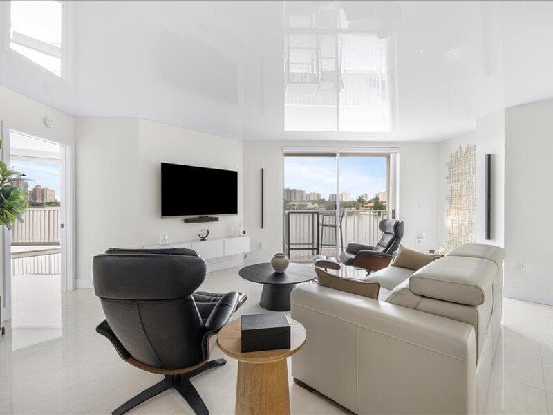 18260 N Bay Road 418, Sunny Isles Beach, FL 33160 — photo 2 of 44