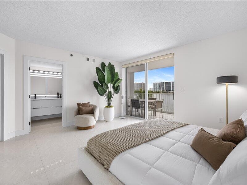 18260 N Bay Road 418, Sunny Isles Beach, FL 33160 — photo 22 of 44