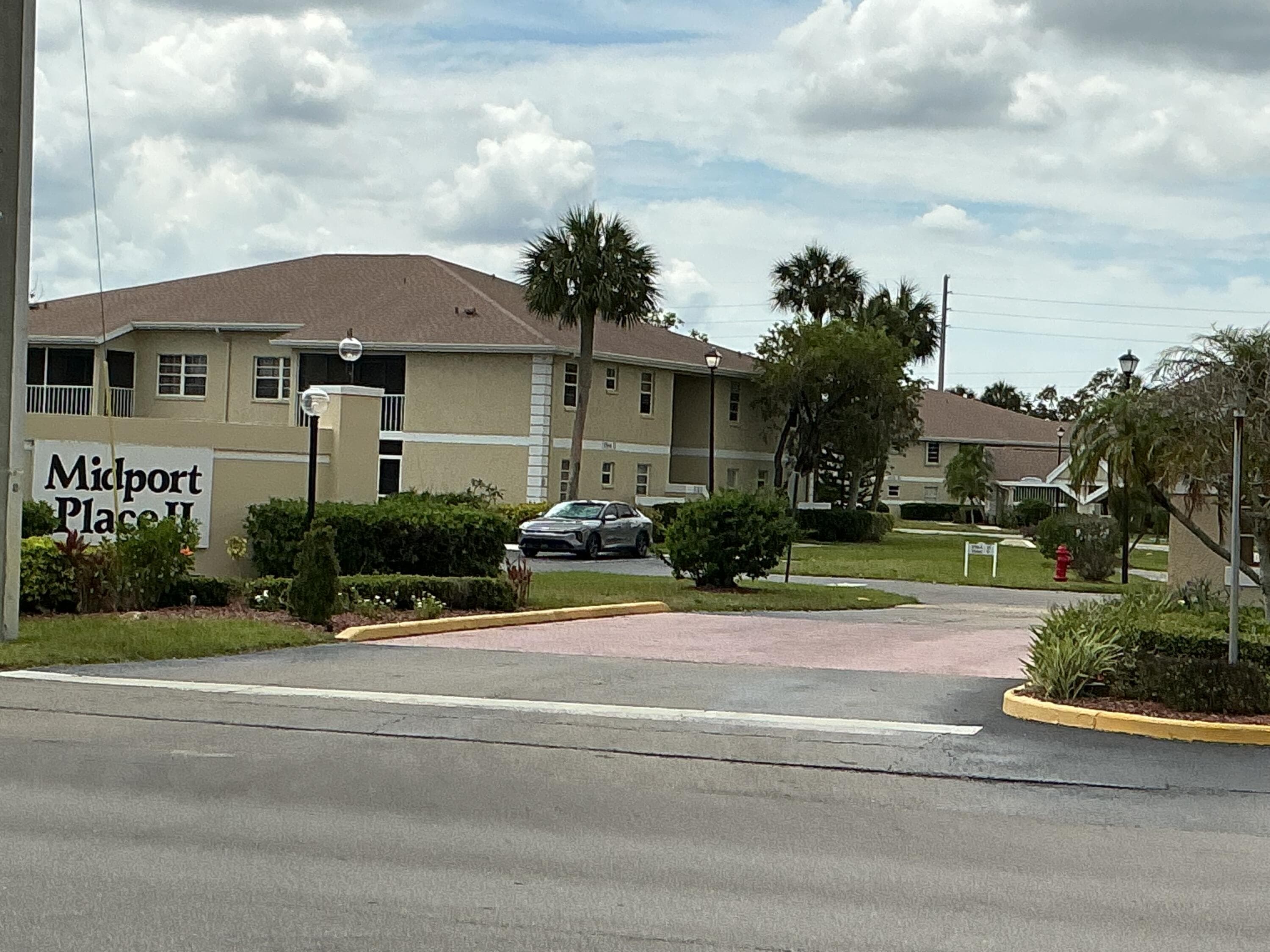 1550 SE Royal Green Circle, Port St. Lucie, FL 34952 — photo 3 of 15