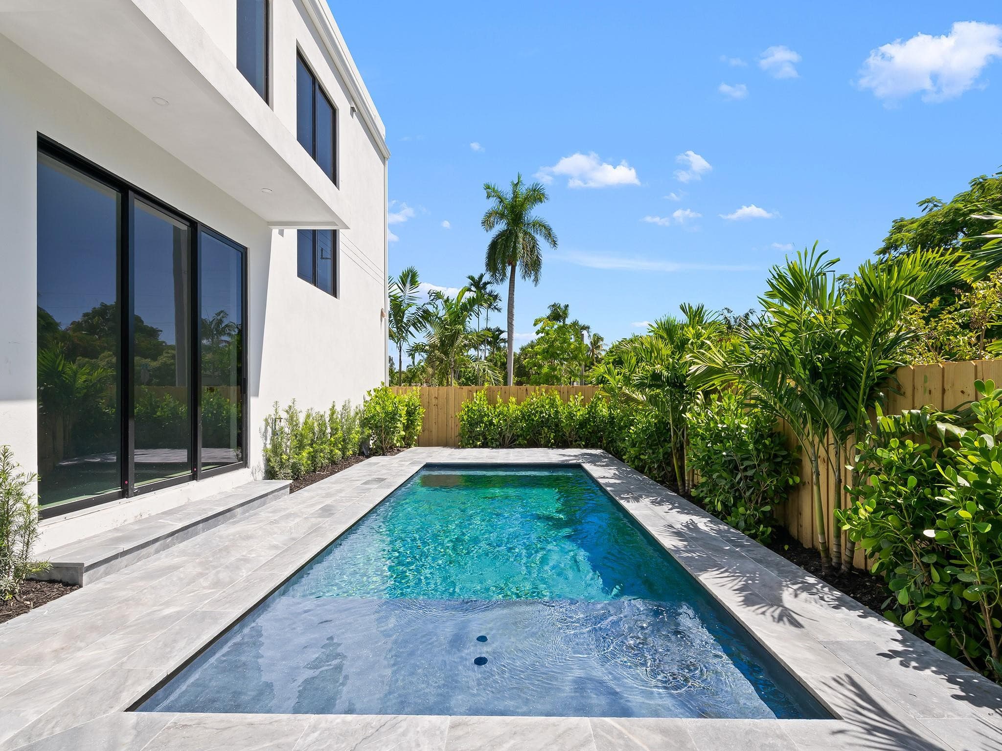 1401 NE 16th Avenue, Fort Lauderdale, FL 33304 — photo 7 of 40