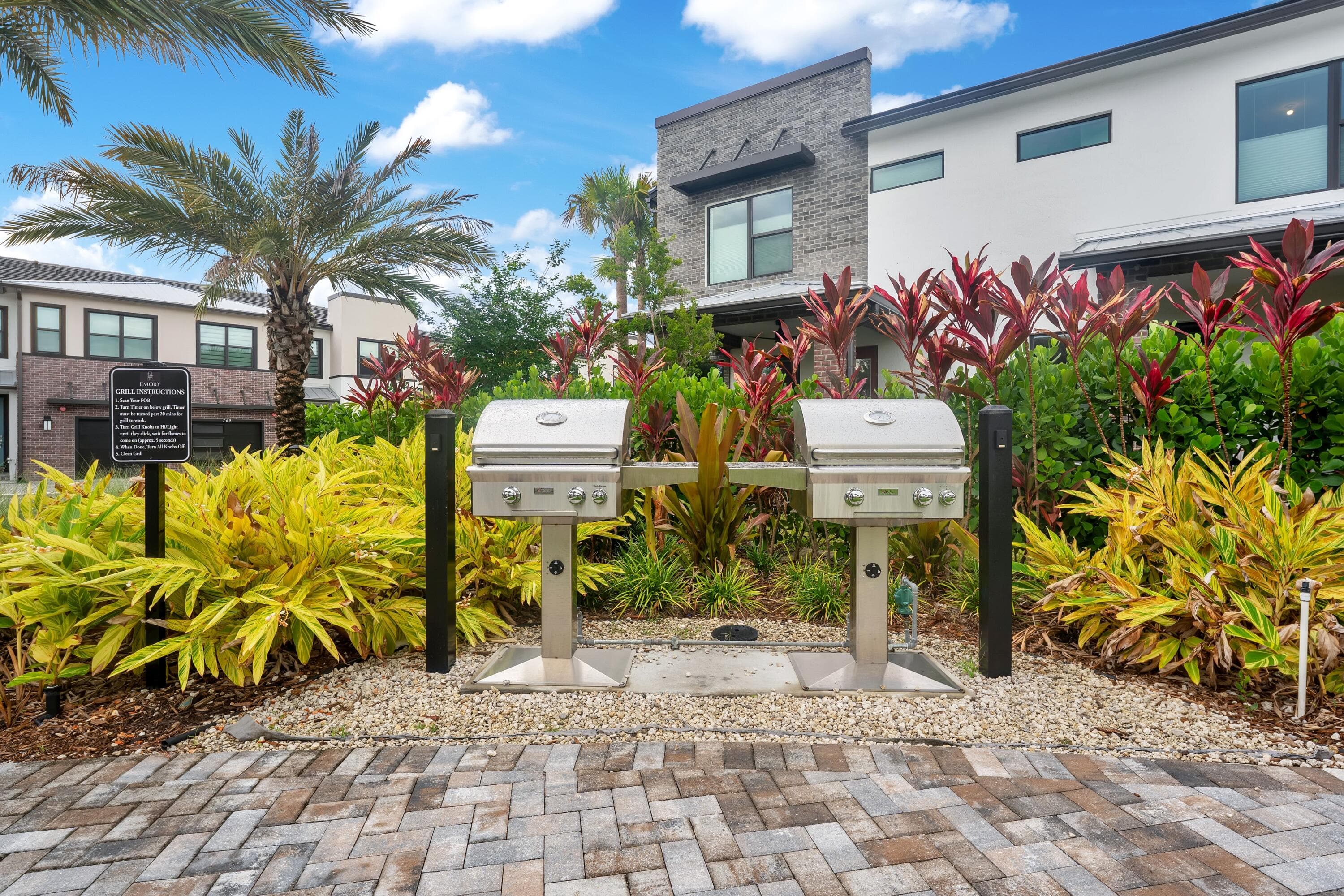 8358 NW 7th Place, Plantation, FL 33324 — photo 24 of 31
