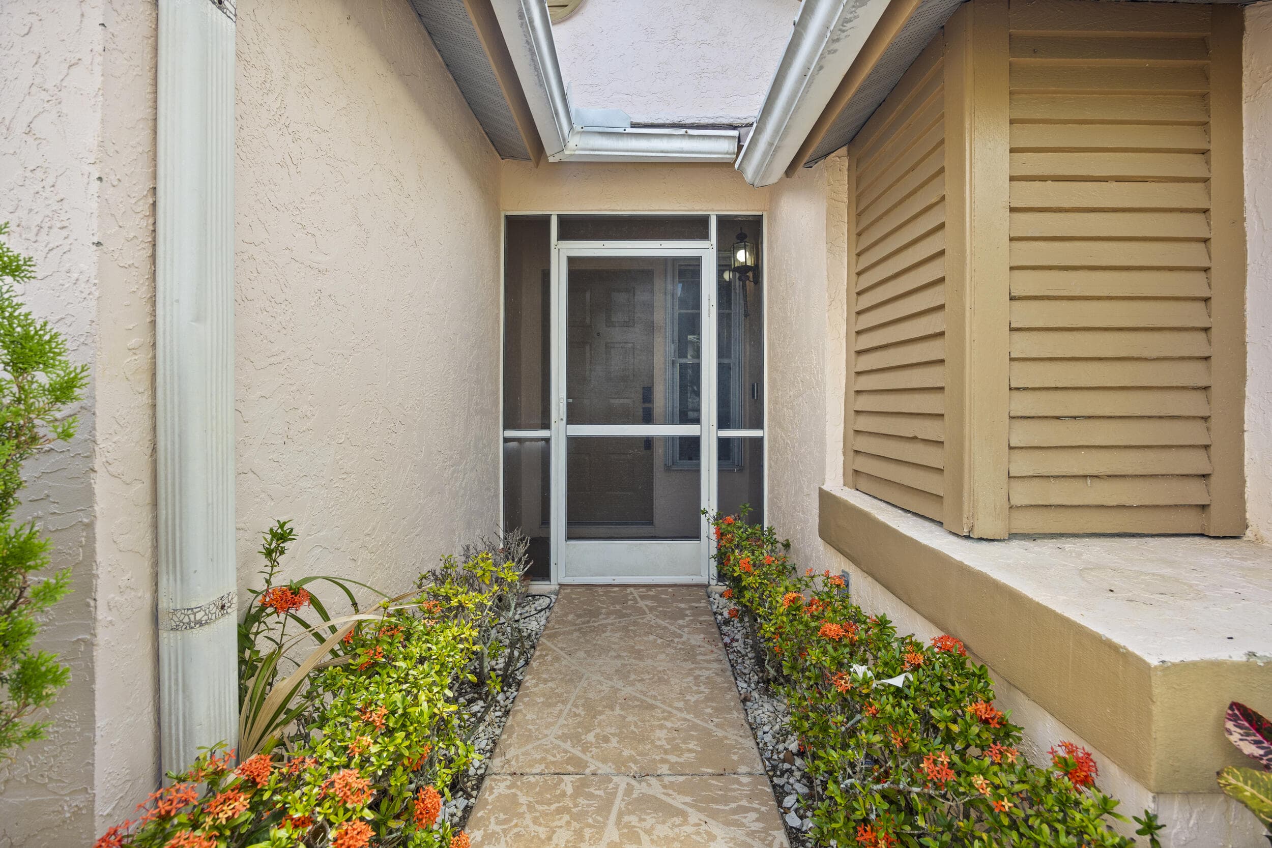 119 Hammocks Court, Greenacres, FL 33413 — photo 5 of 51