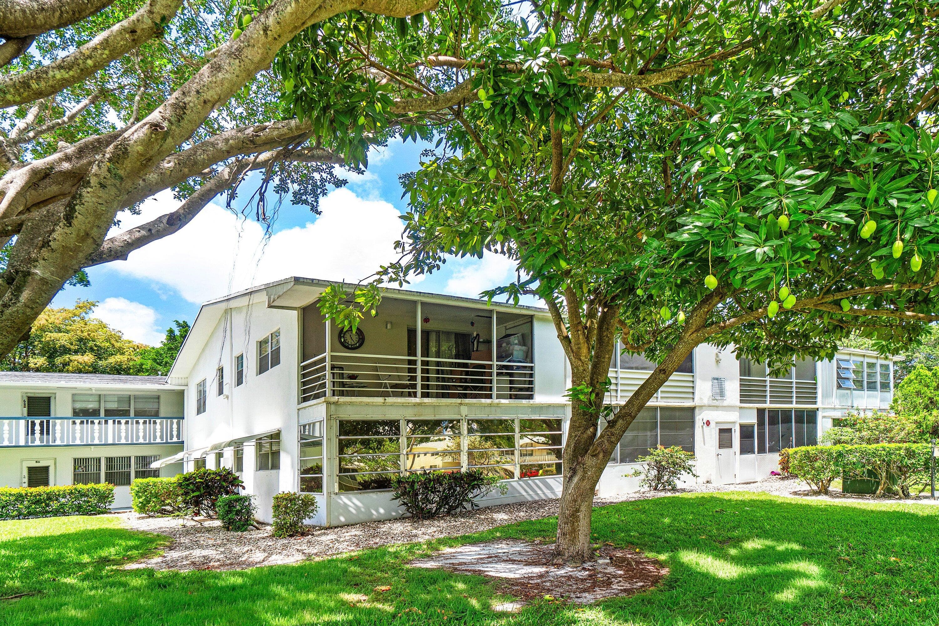 57 Canterbury, West Palm Beach, FL 33417 — photo 24 of 25