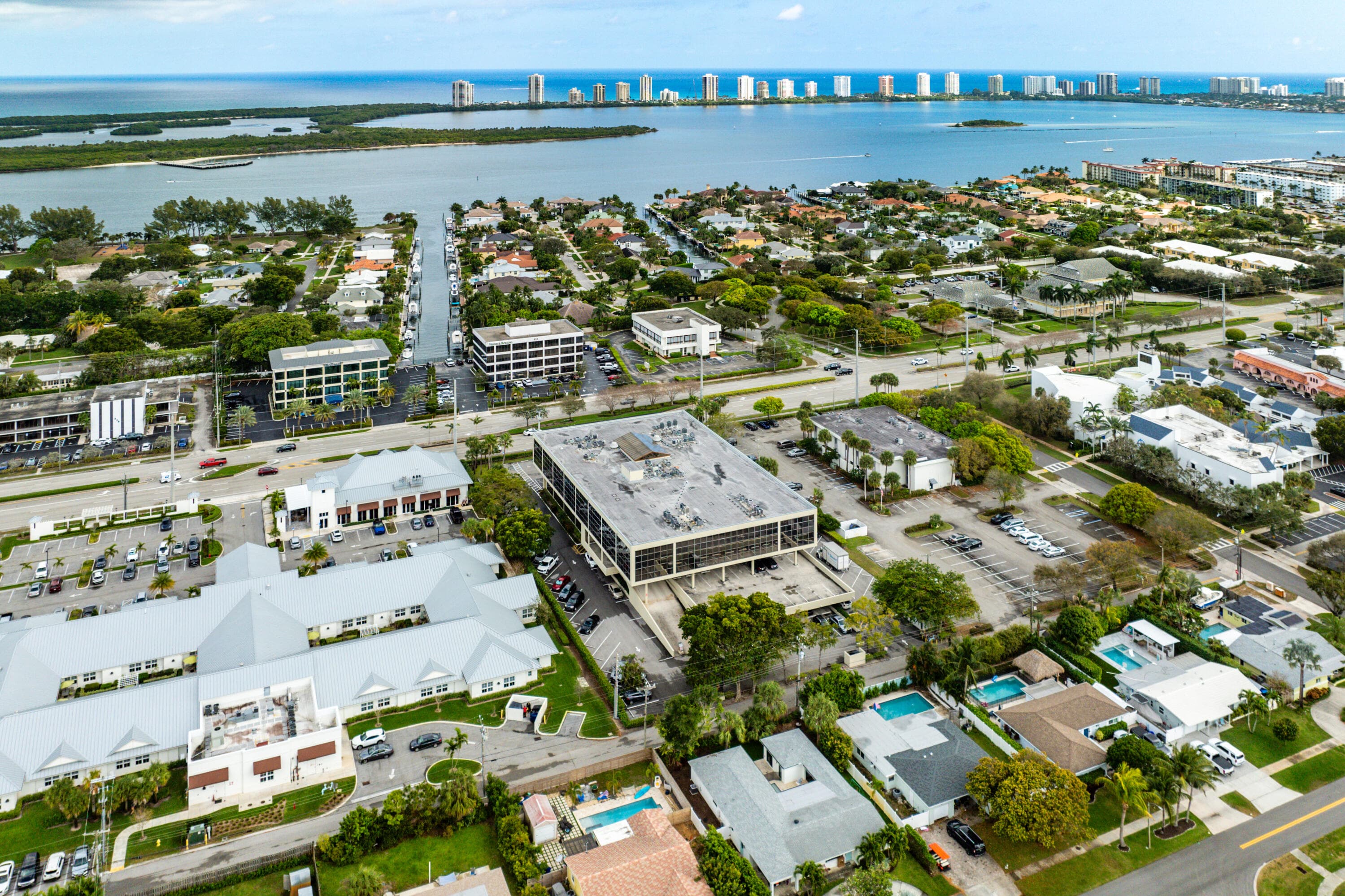 631 Us-1, North Palm Beach, FL — photo 31 of 34