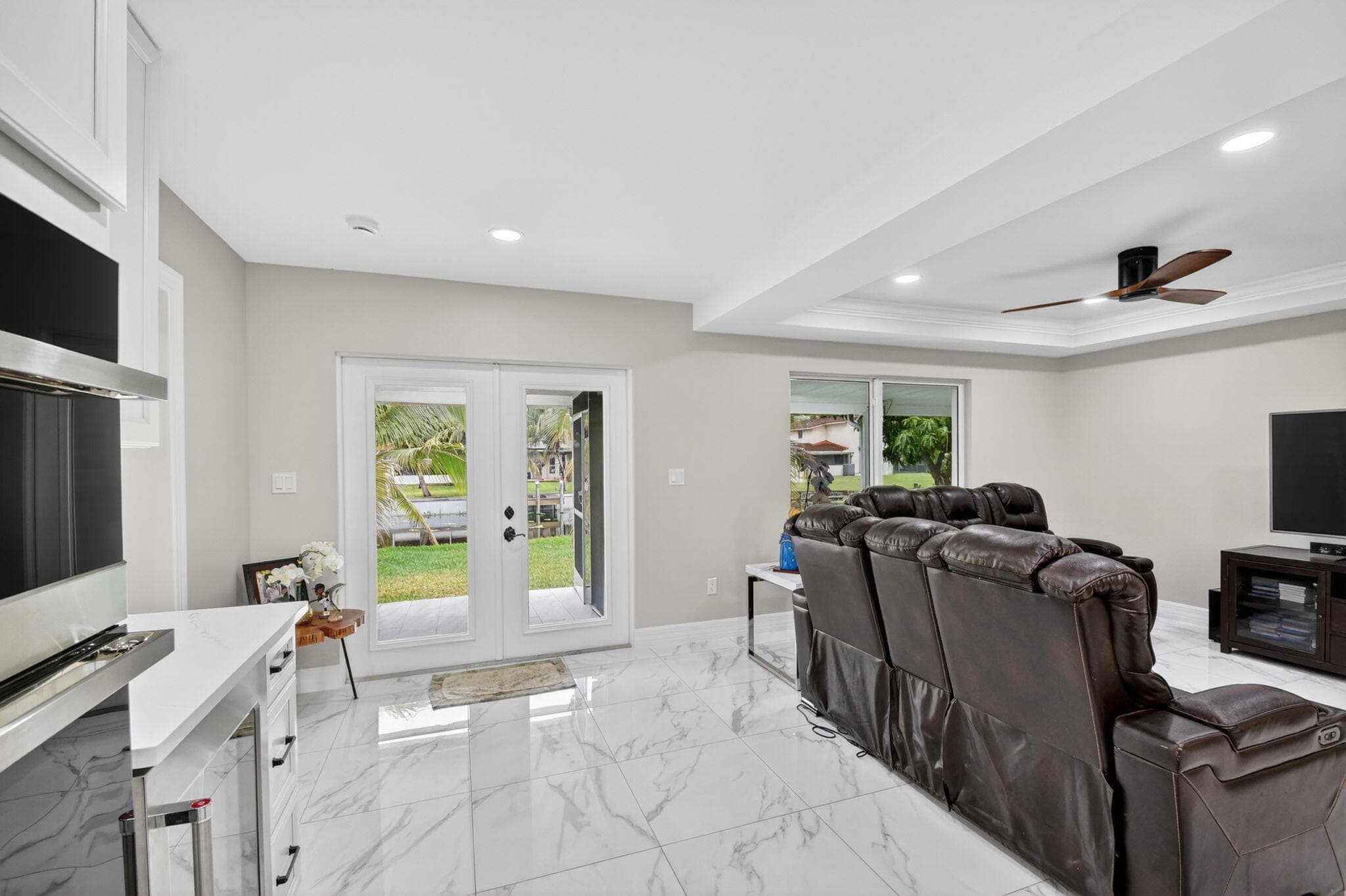 2277 Summit Boulevard, West Palm Beach, FL 33406 — photo 23 of 75