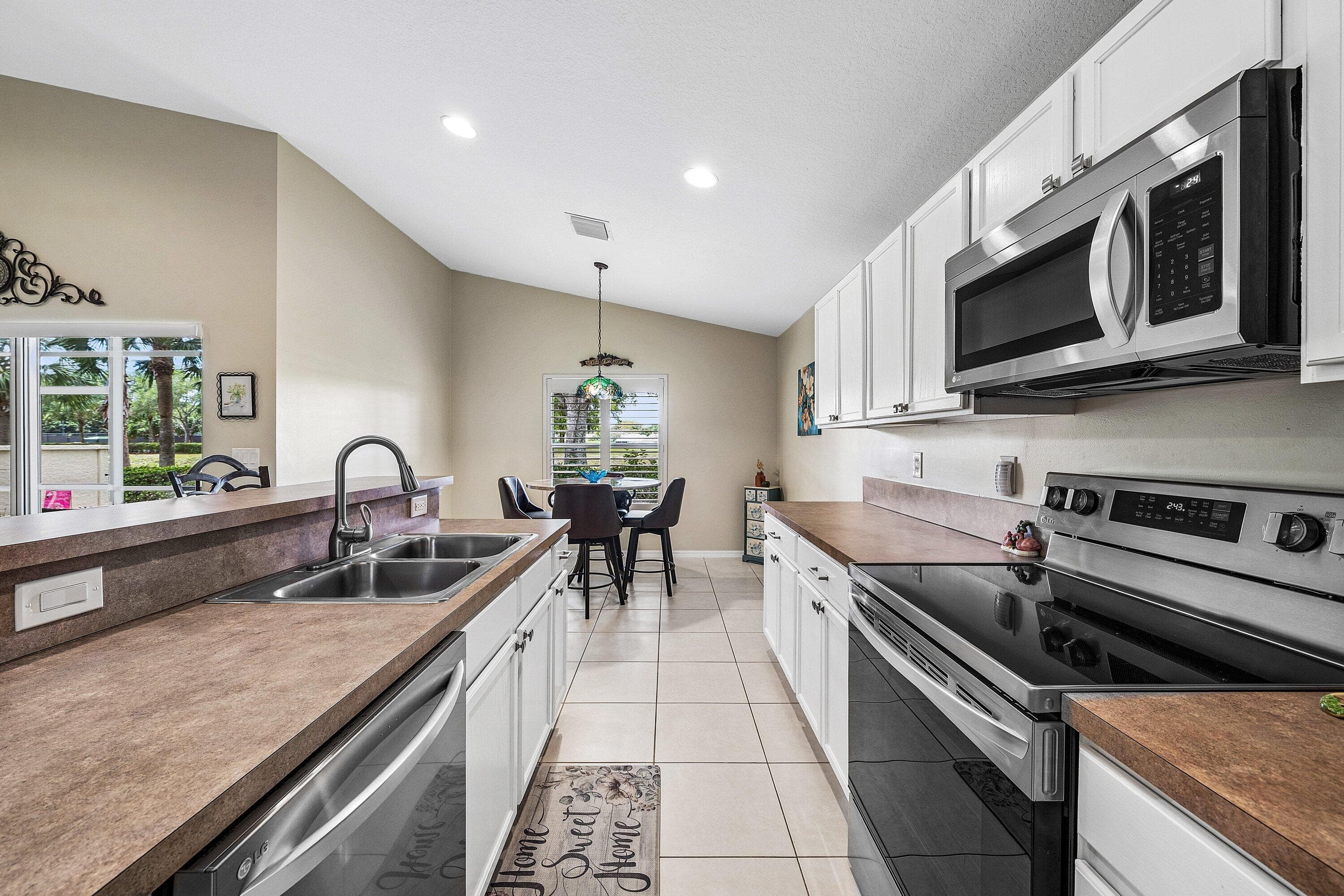 12095 Roma Road, Boynton Beach, FL 33437 — photo 16 of 54