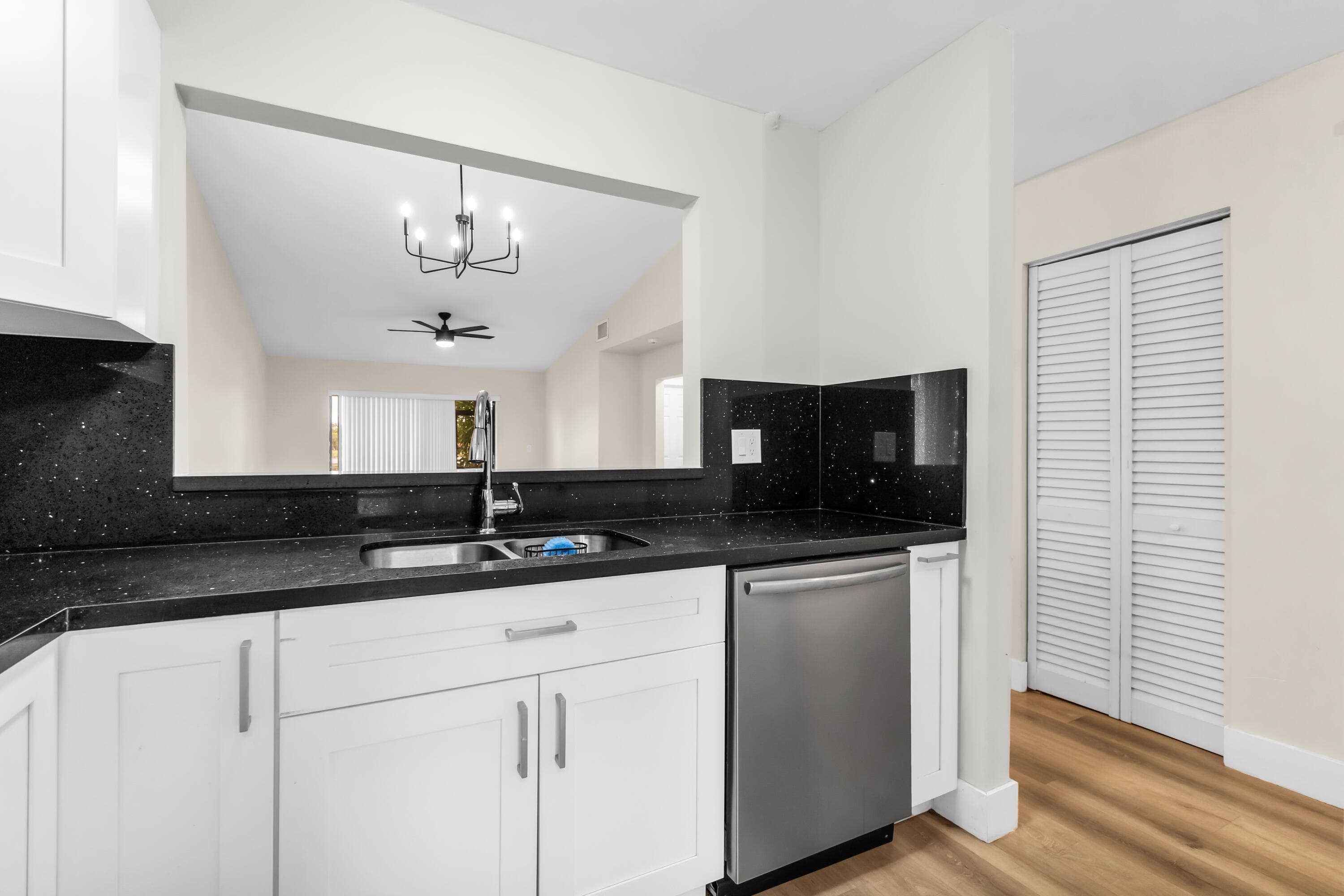 847 SW 118th Terrace 847, Davie, FL 33325 — photo 9 of 47