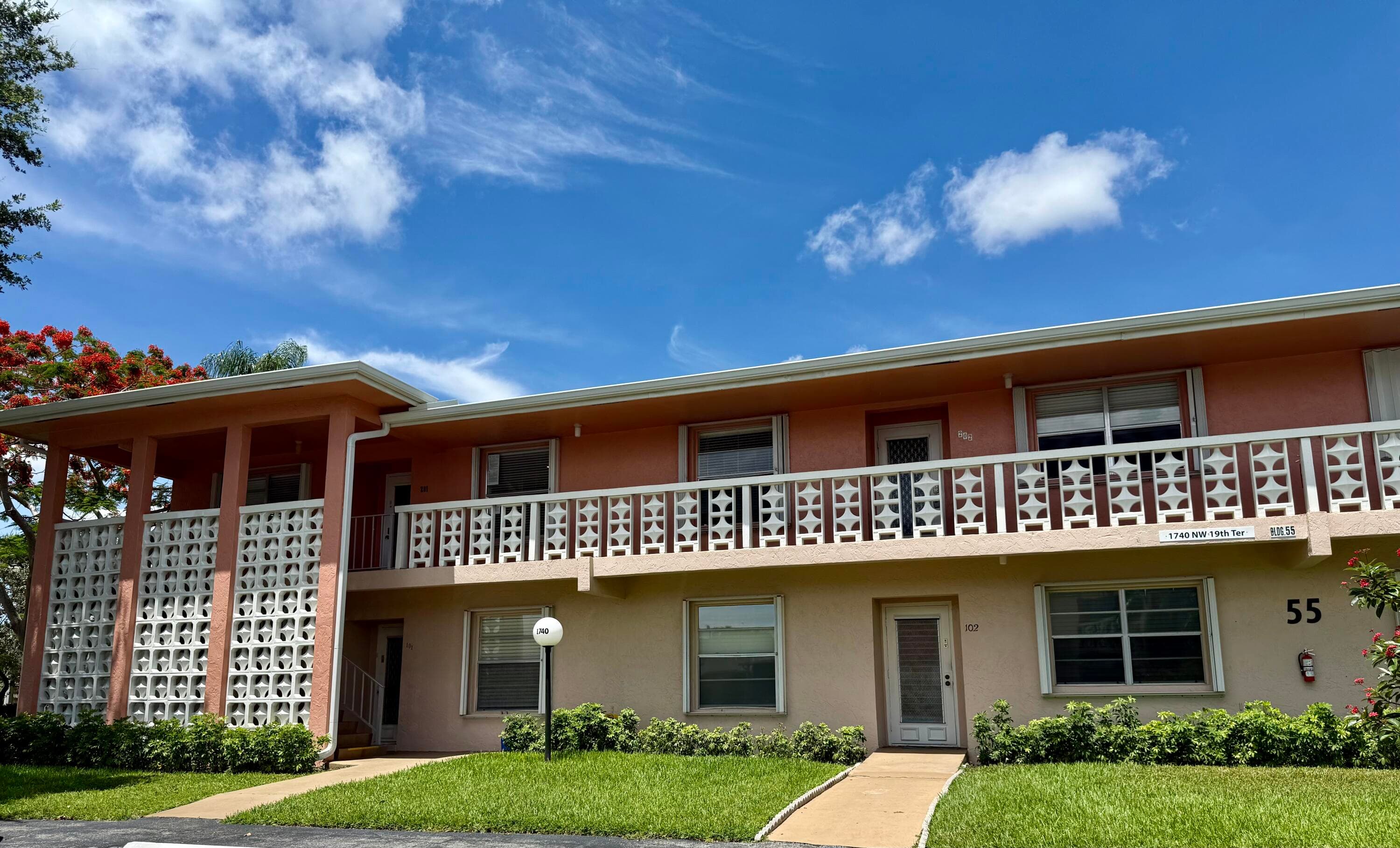 1740 NW 19th Terrace Apt 201, Delray Beach, FL 33445 — photo 3 of 37