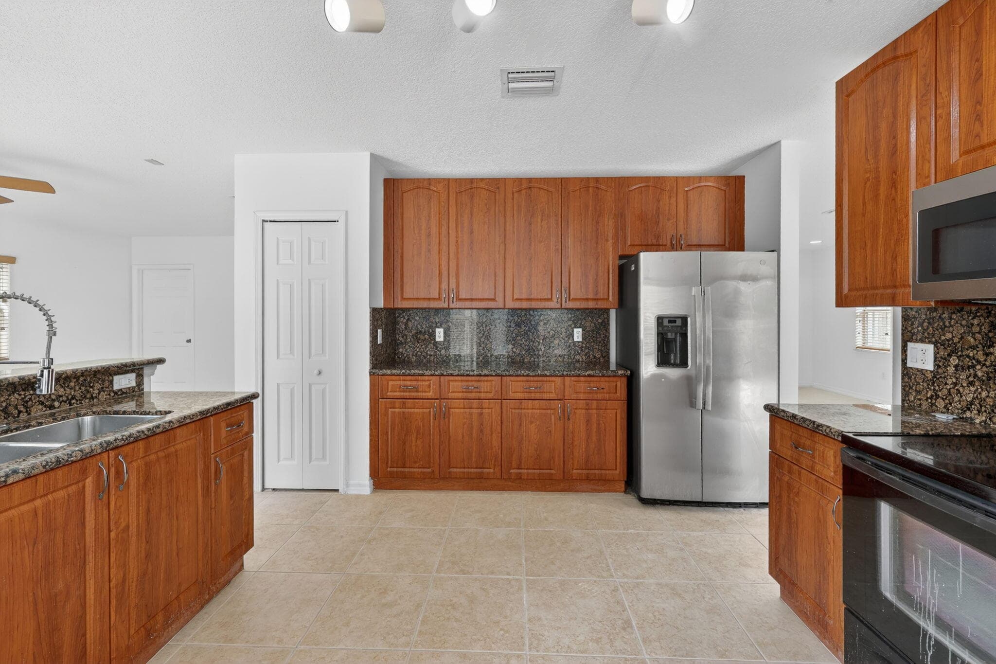 1975 NE 36th Avenue, Homestead, FL 33033 — photo 18 of 59