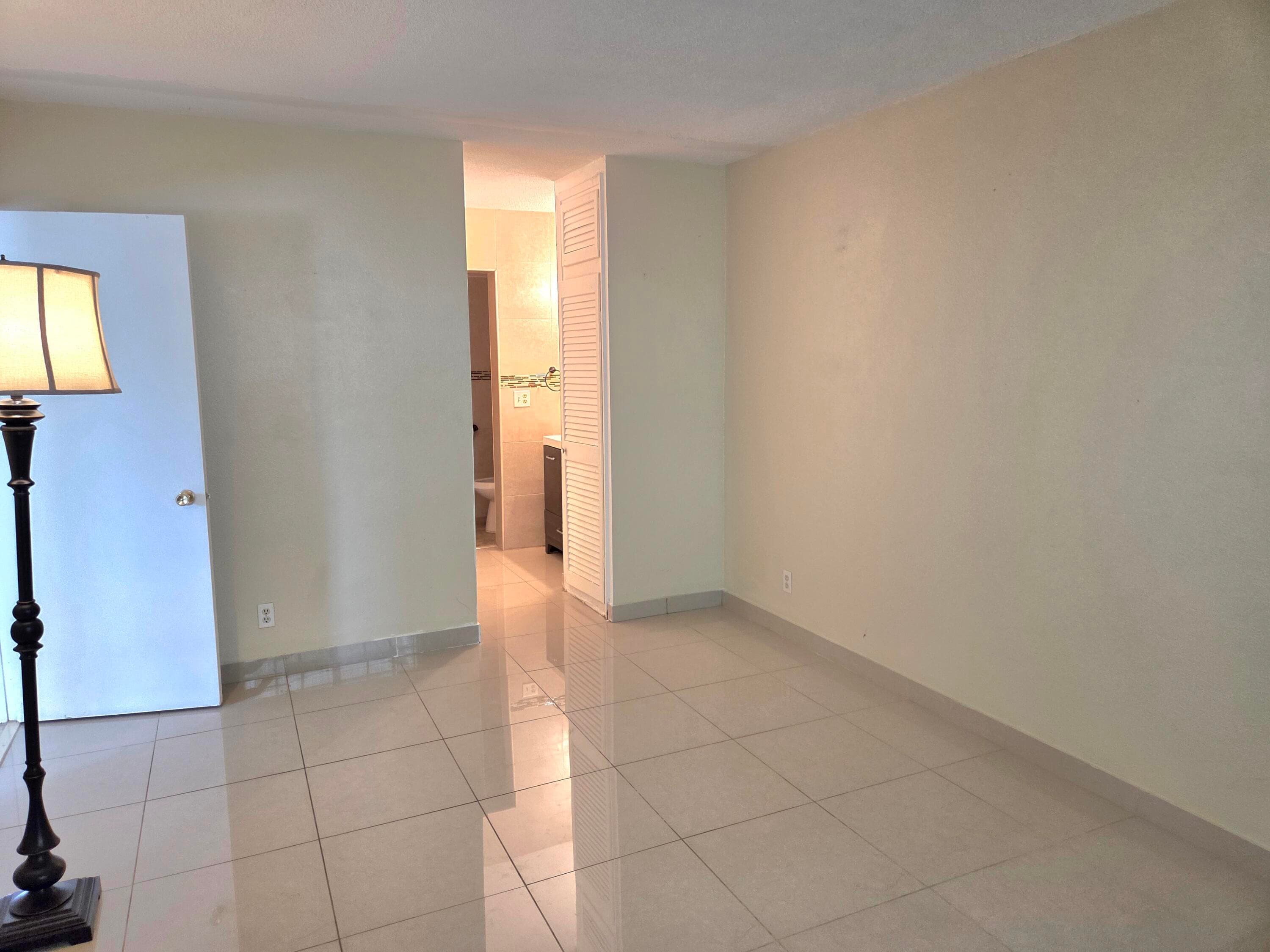 1971 SE 5th Court 101e, Pompano Beach, FL 33060 — photo 11 of 19