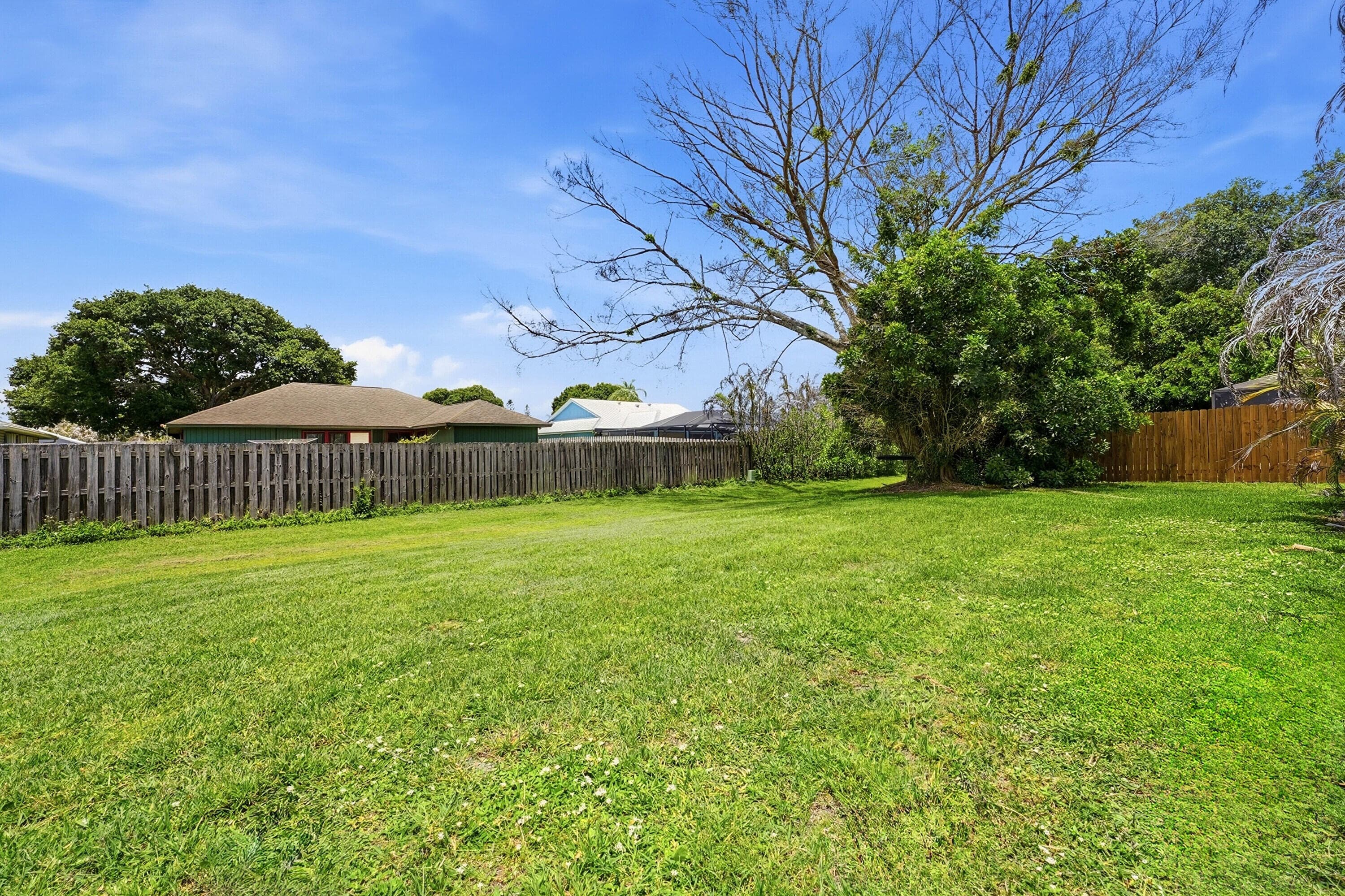 724 24th Square, Vero Beach, FL 32962 — photo 33 of 42