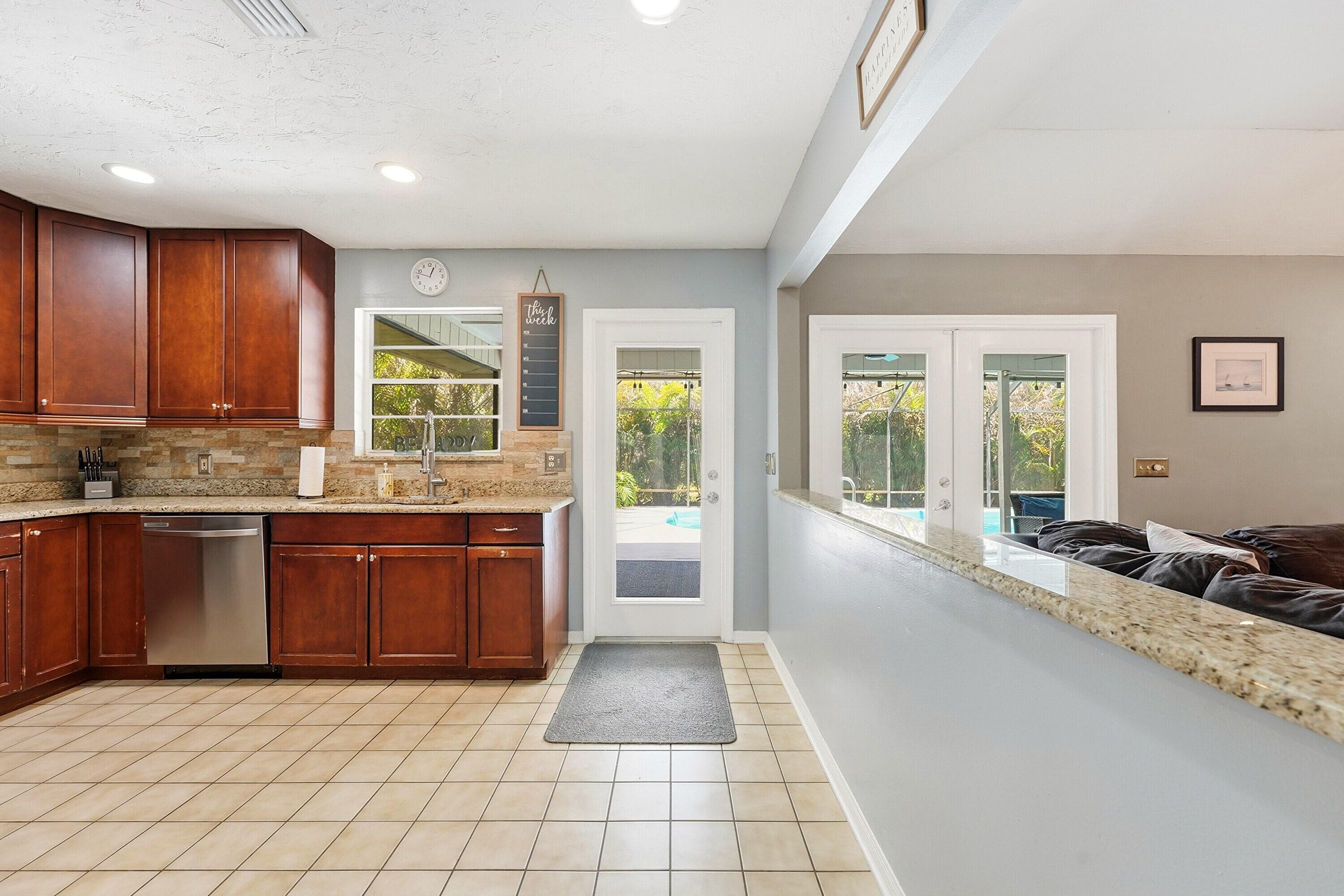 724 24th Square, Vero Beach, FL 32962 — photo 9 of 42