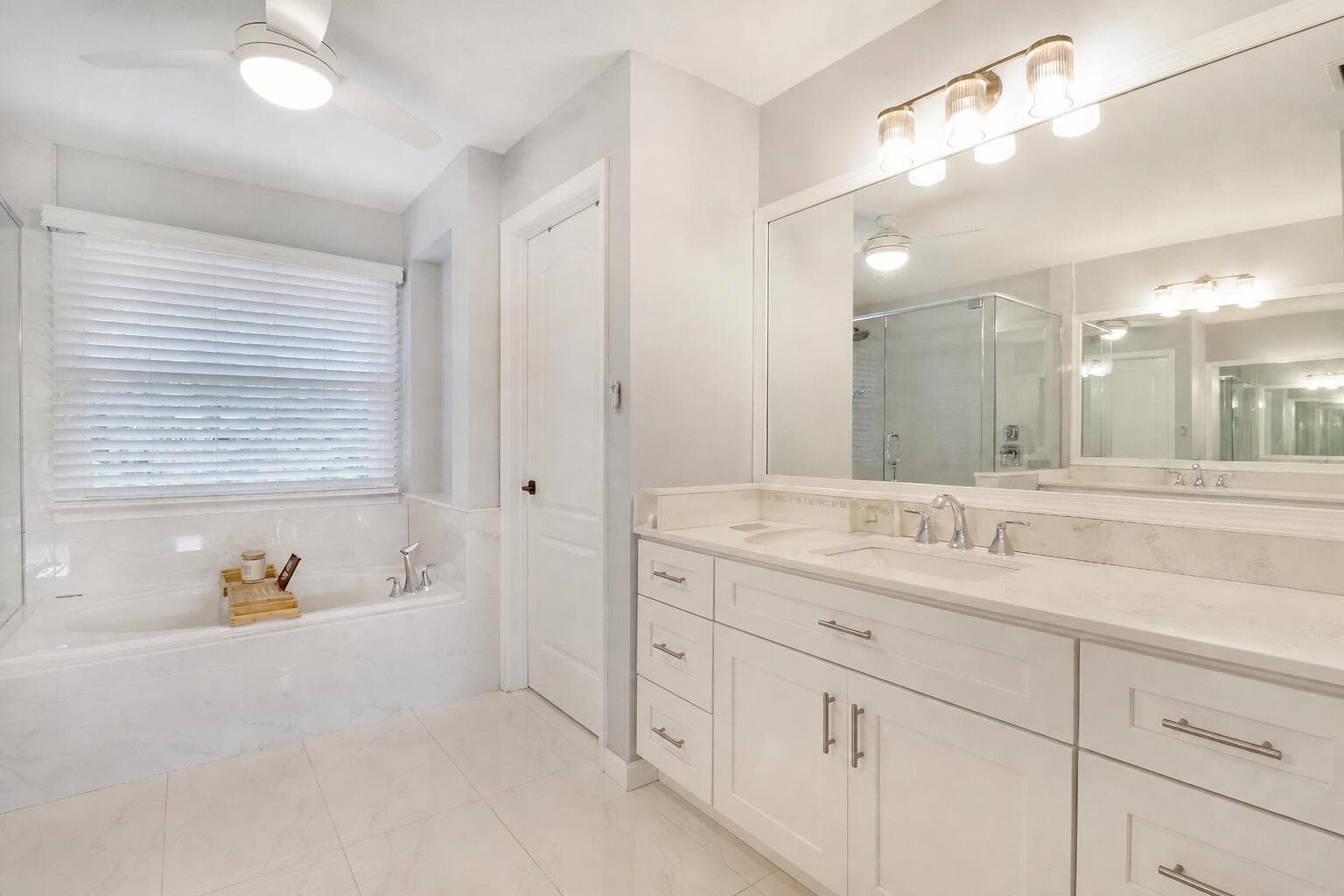 184 Bent Tree Drive, Palm Beach Gardens, FL 33418 — photo 18 of 36